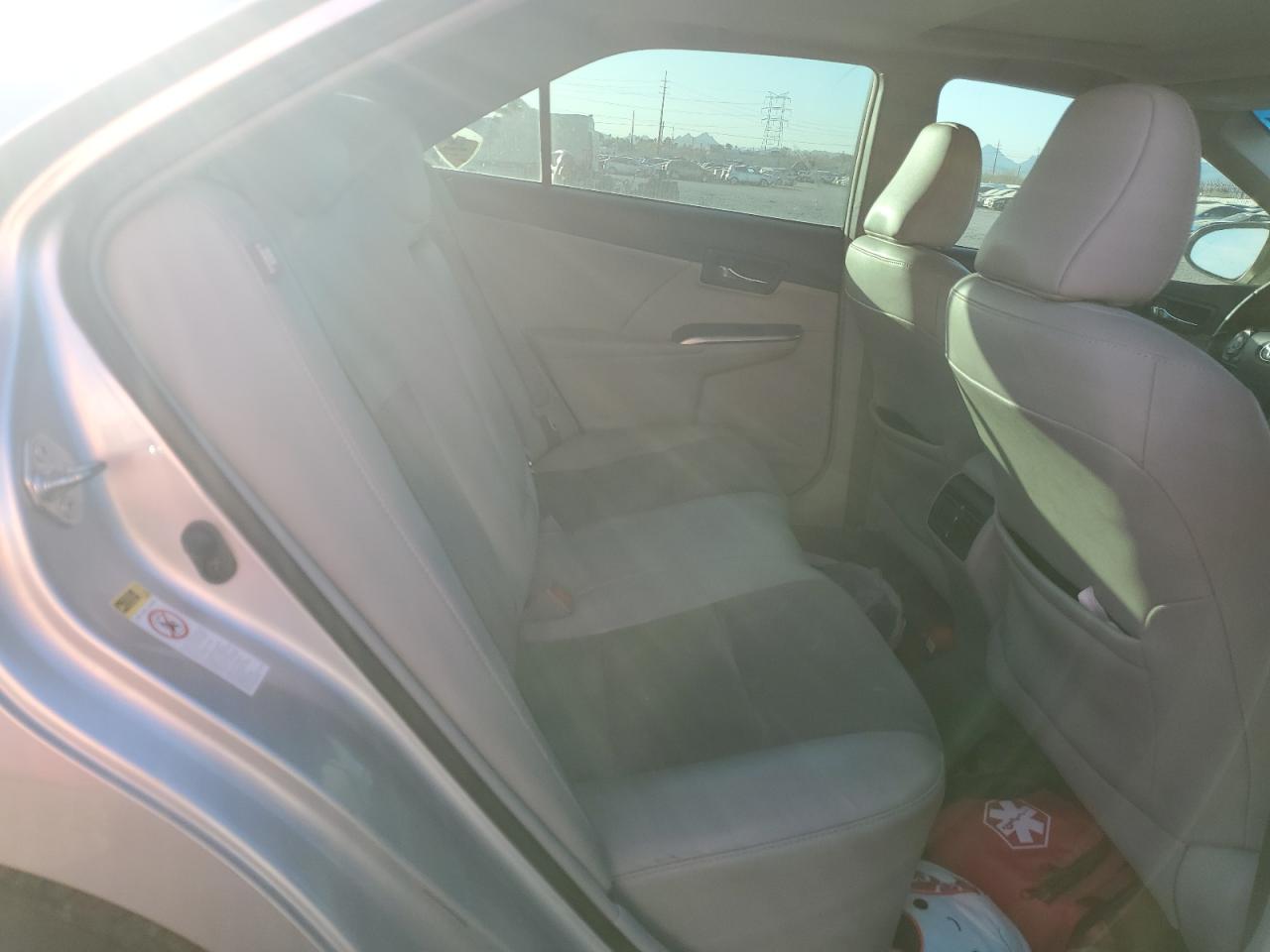 2012 Toyota Camry - Image 10