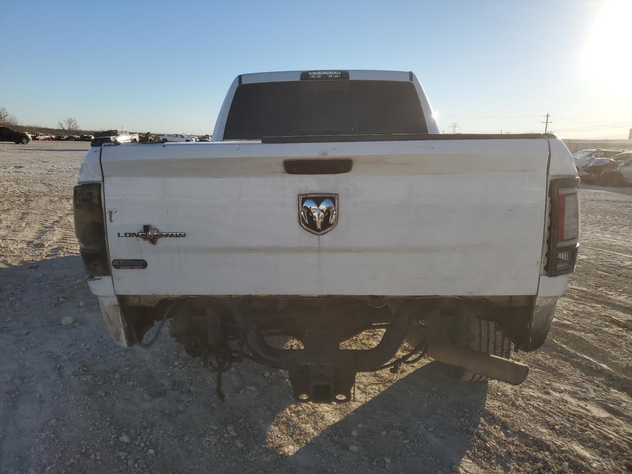 2015 RAM 2500 - Image 6