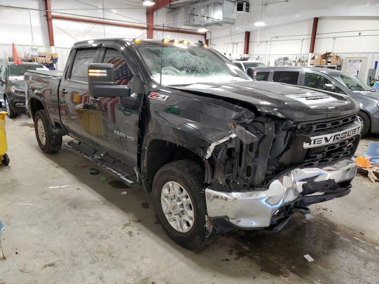 2022 Chevrolet Silverado - Image 4