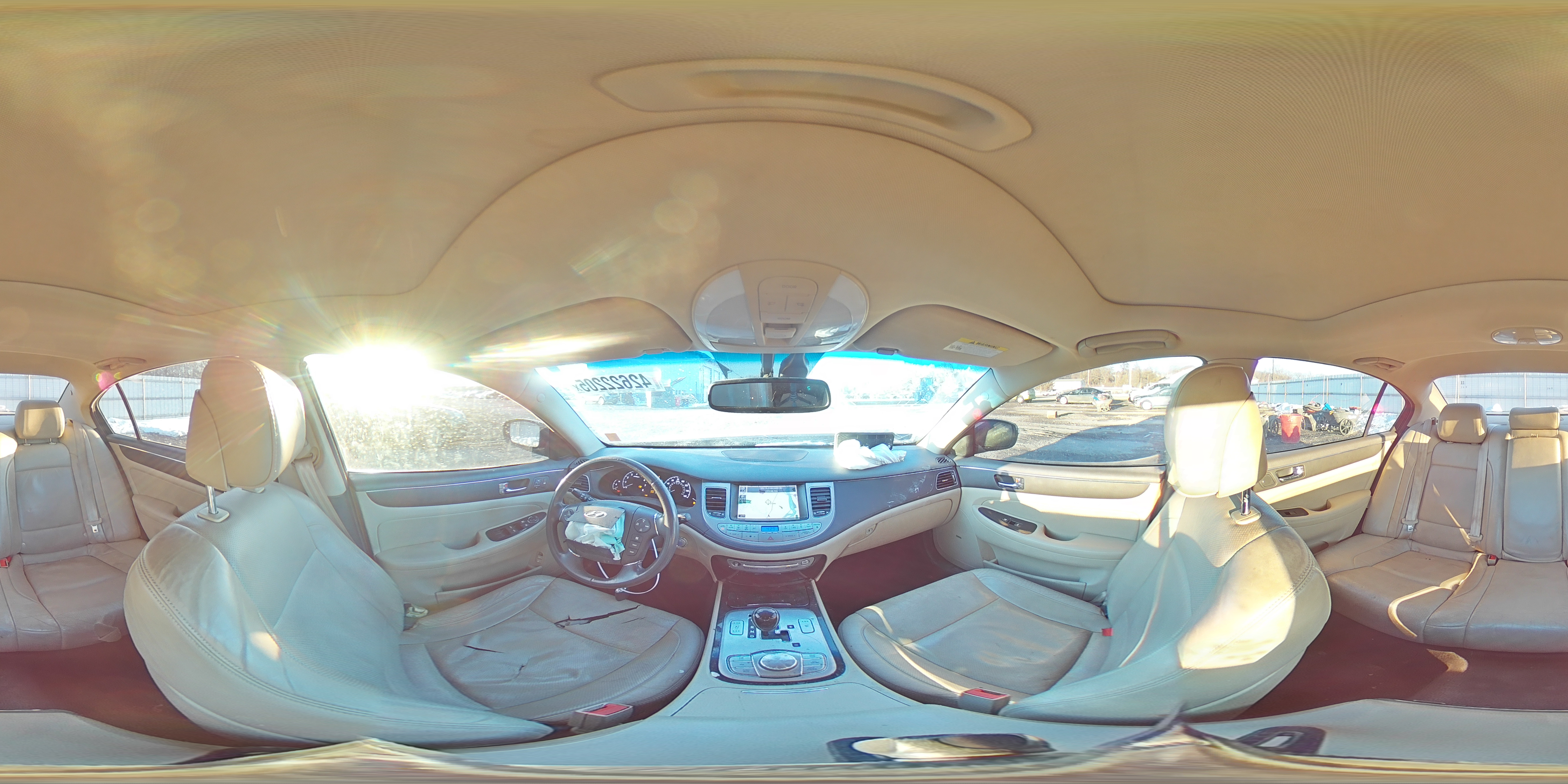 2011 Hyundai Genesis - Image 13