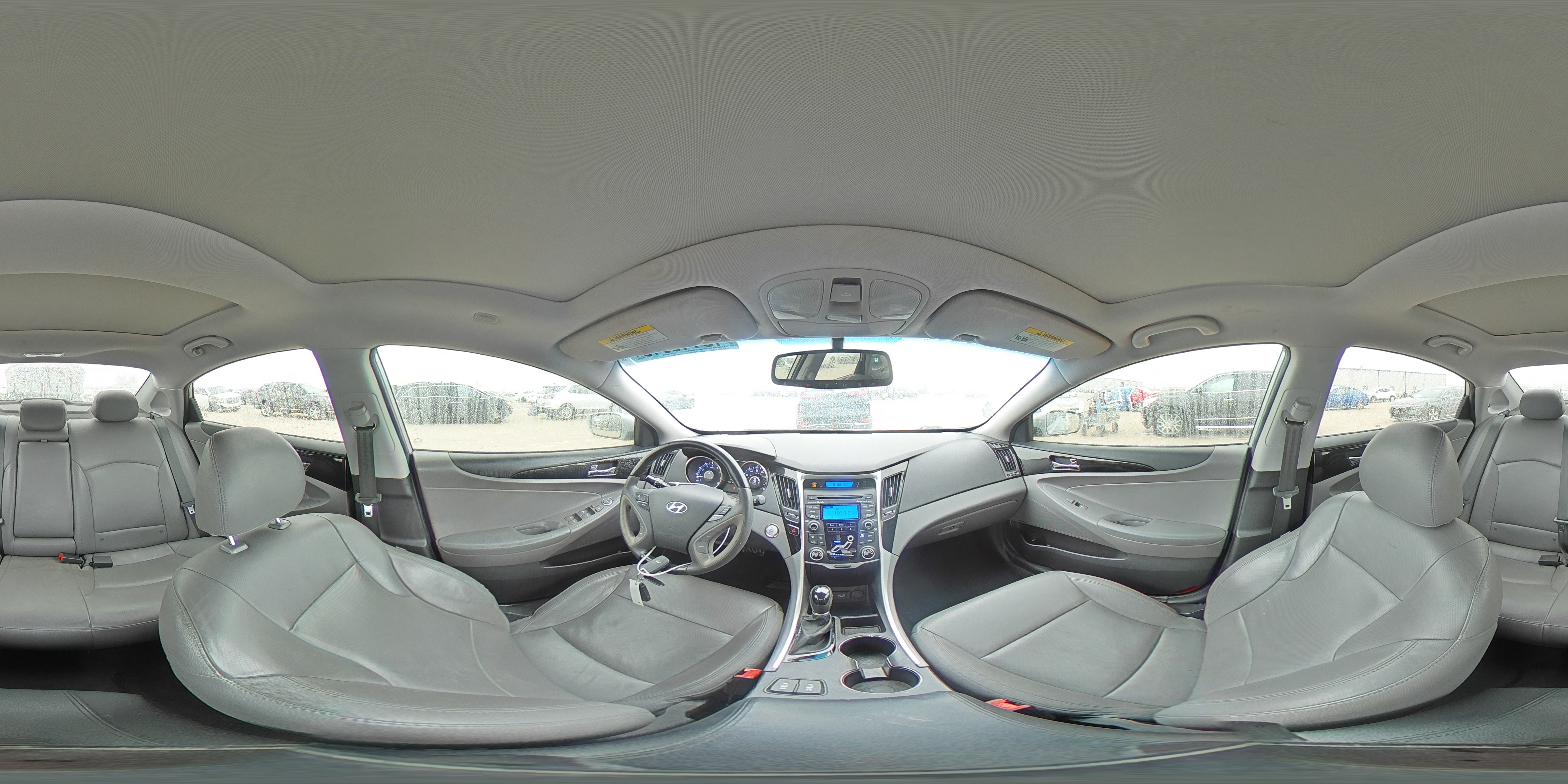 2012 Hyundai Sonata - Image 12