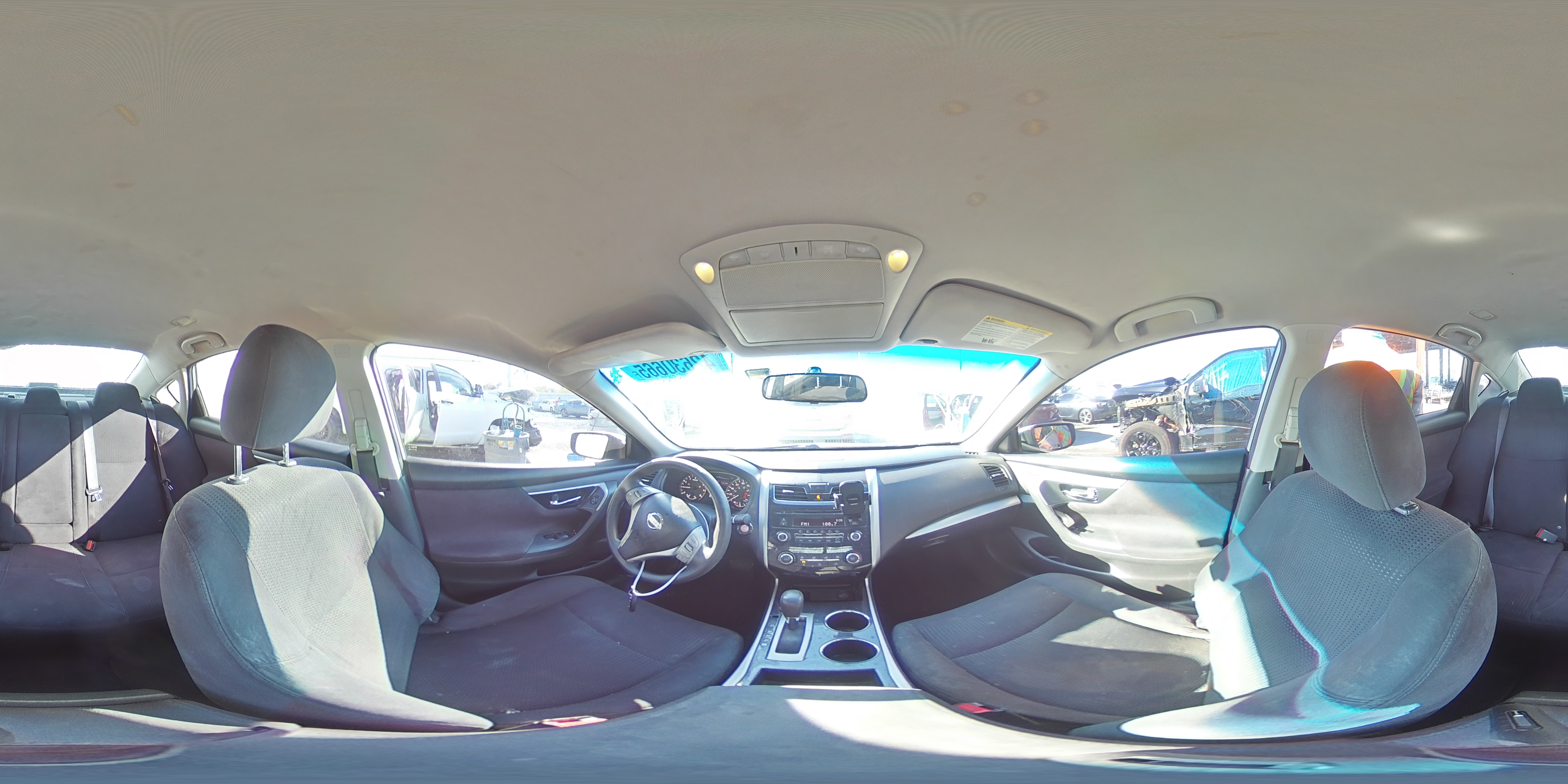 2014 Nissan Altima - Image 14