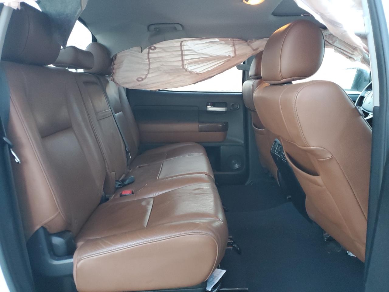 2011 Toyota Tundra - Image 10