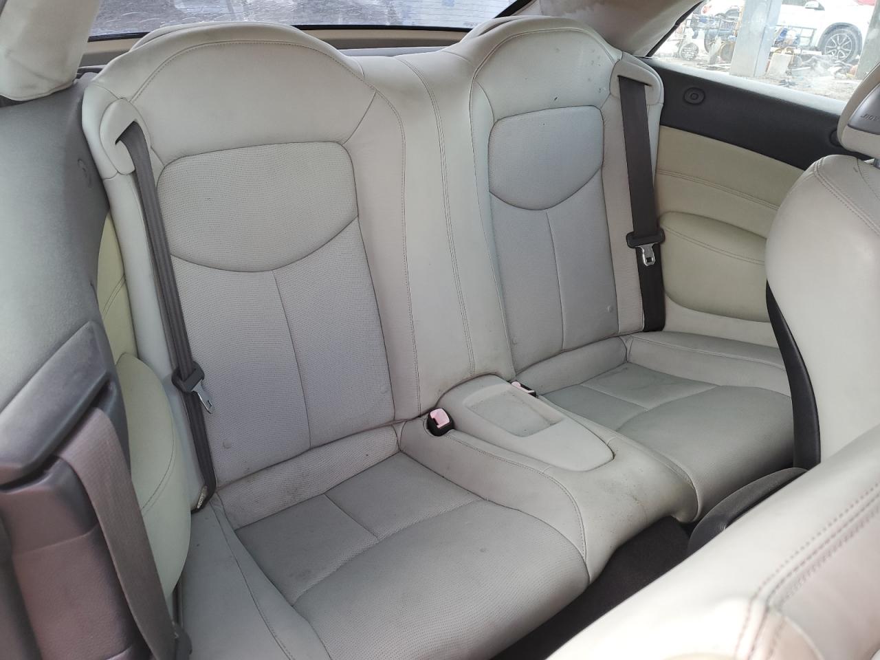 2011 Infiniti G - Image 10