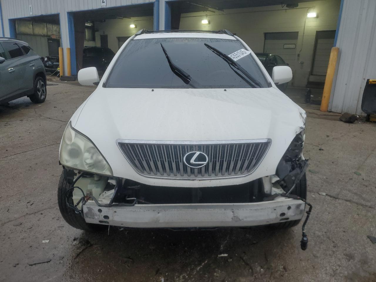 2004 Lexus RX - Image 5