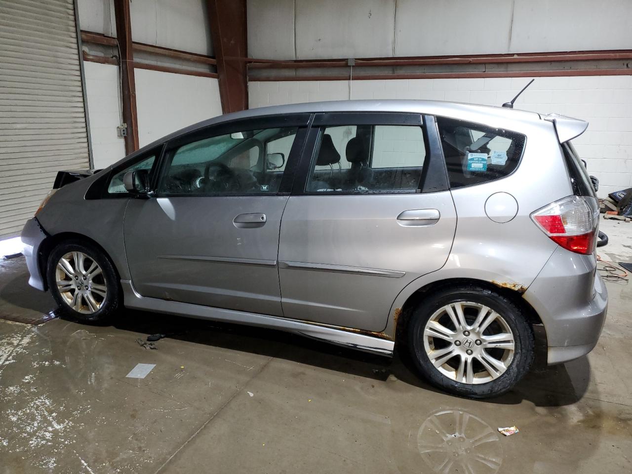 2010 Honda Fit - Image 2