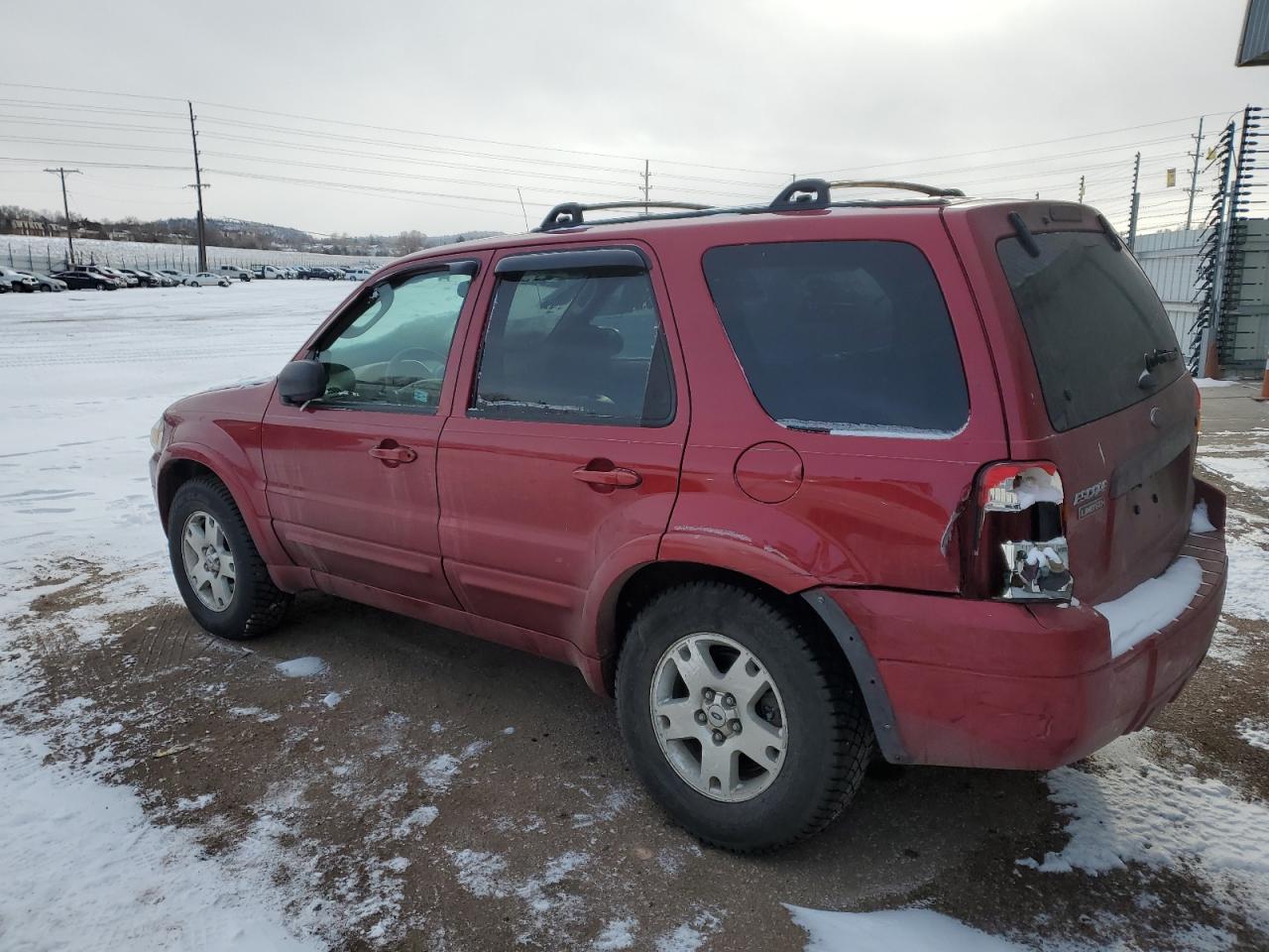 2006 Ford Escape - Image 2