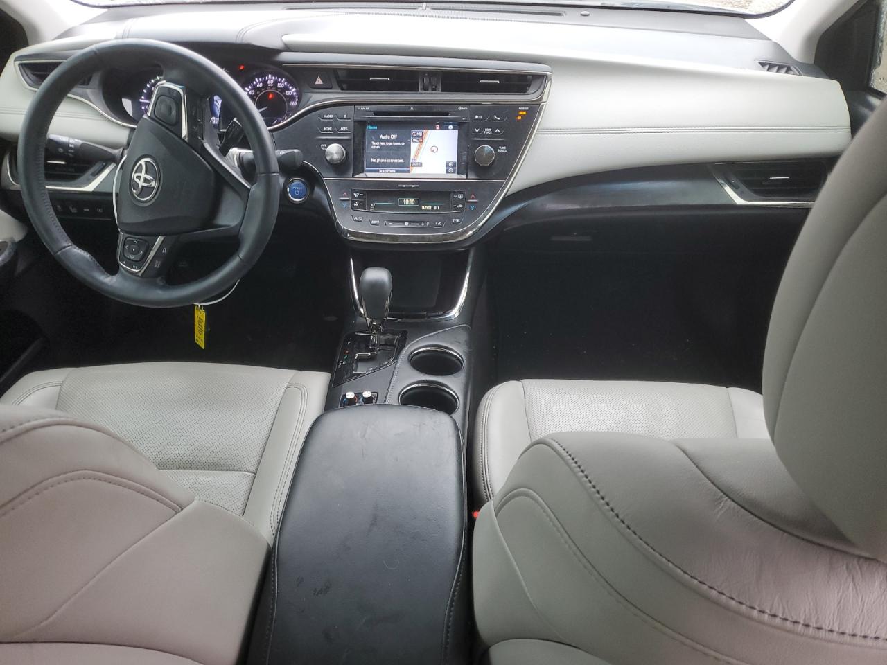 2018 Toyota Avalon - Image 8