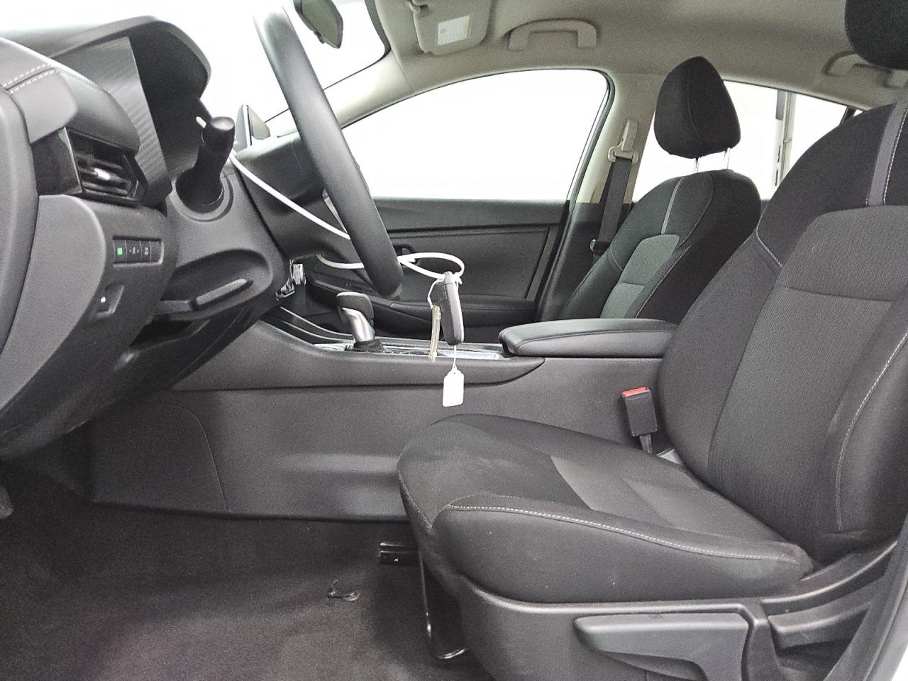 2024 Nissan Sentra - Image 7
