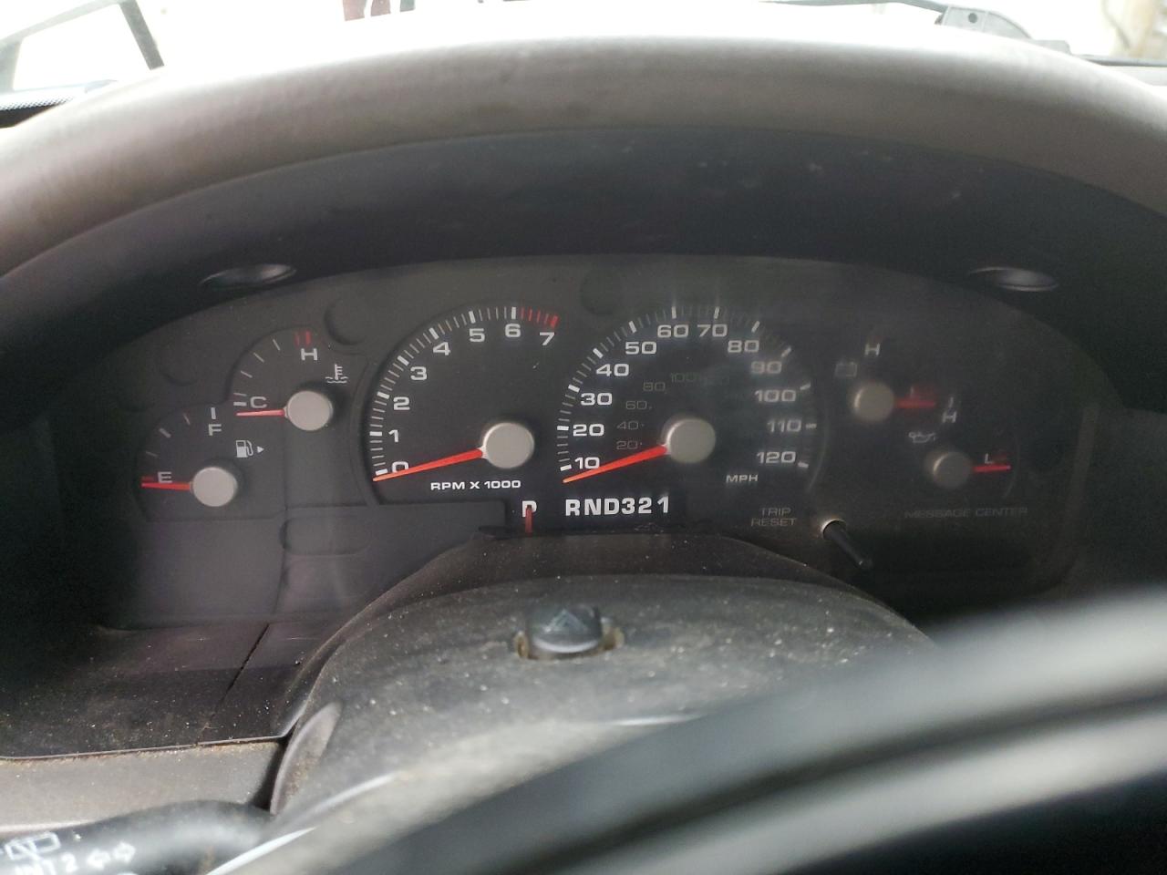 2005 Ford Explorer - Image 9