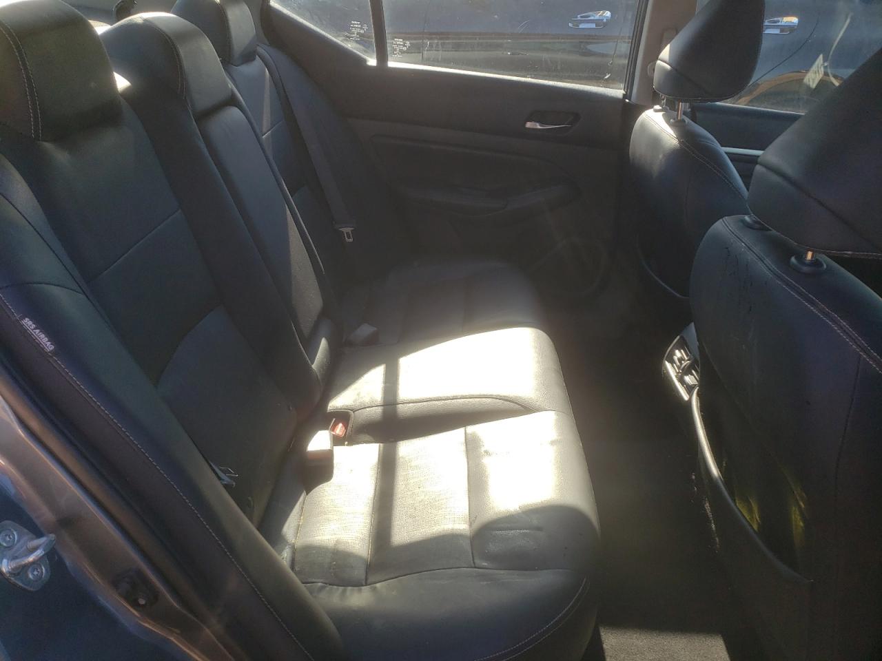 2019 Nissan Altima - Image 10