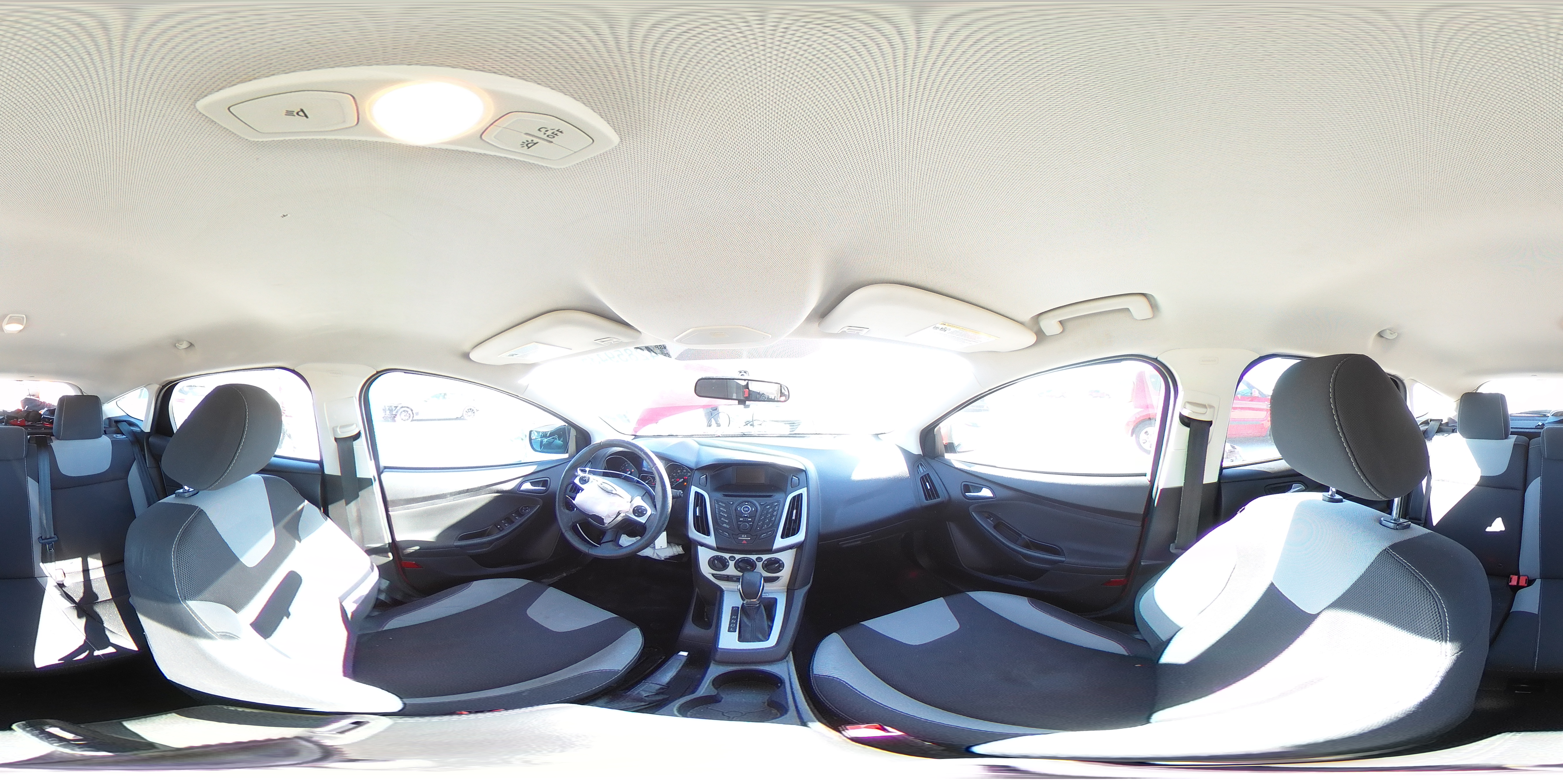 2014 Ford Focus - Image 12