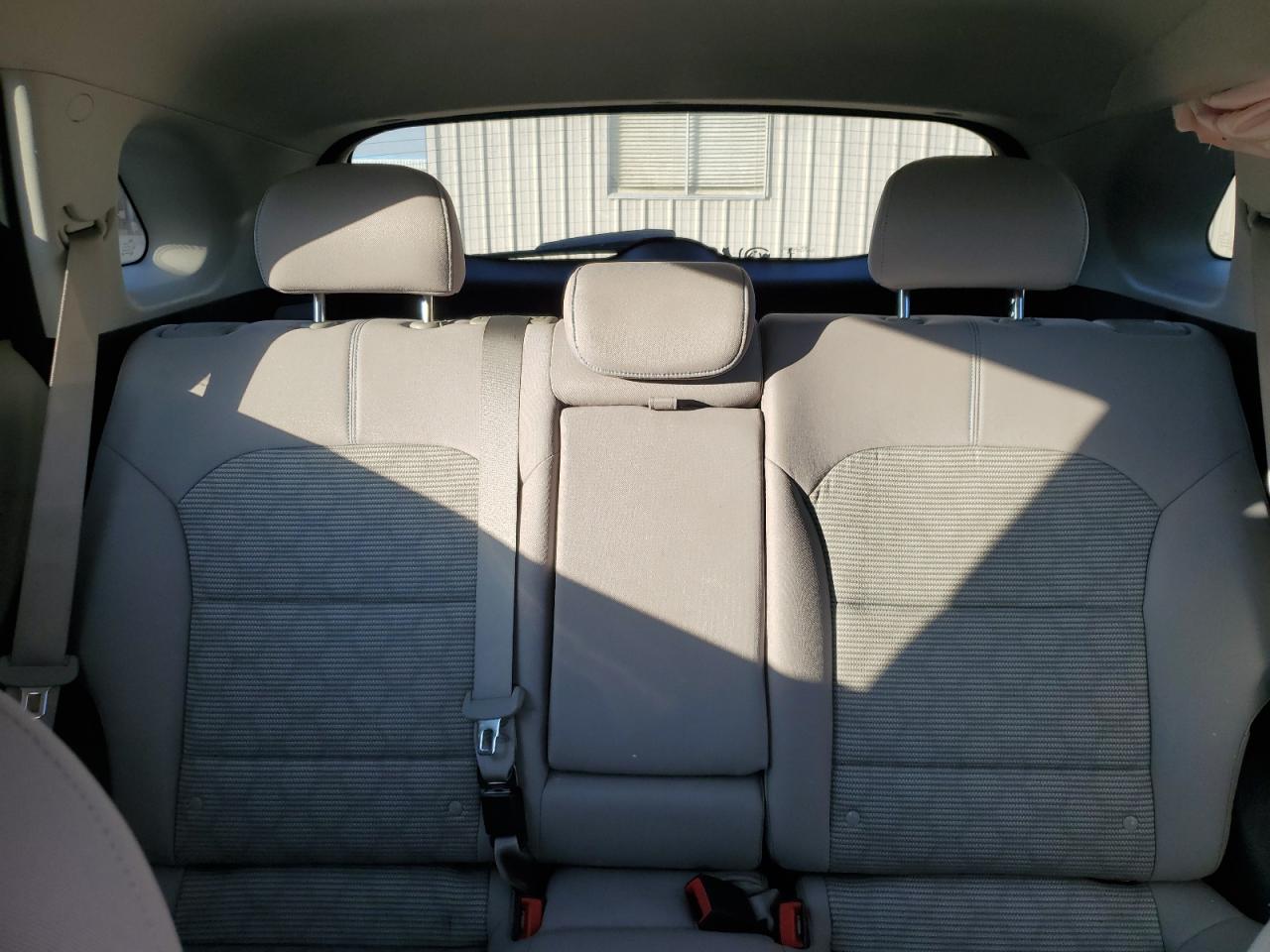 2018 Kia Niro - Image 10