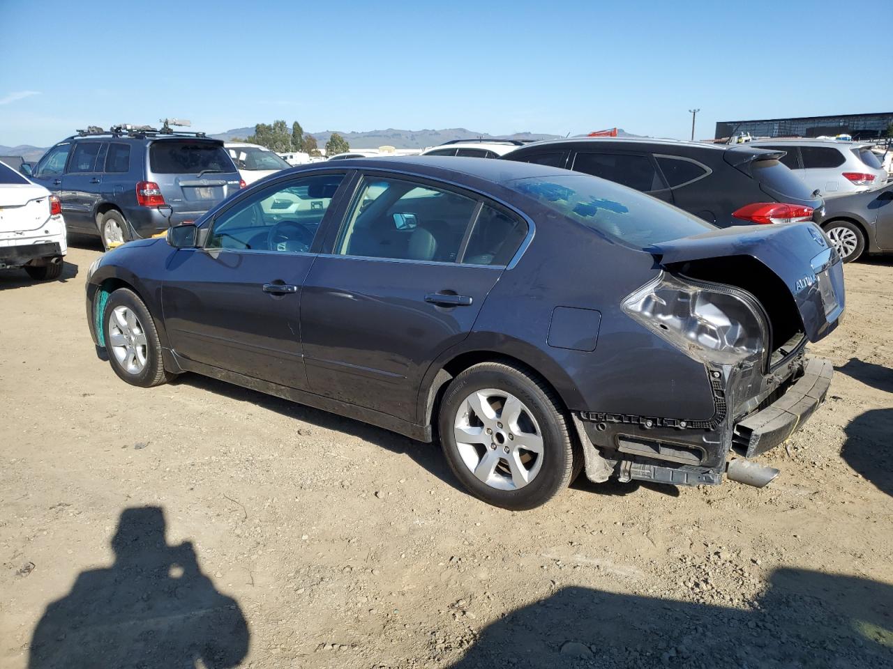 2009 Nissan Altima - Image 2