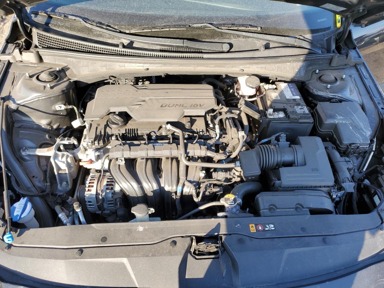 2021 Hyundai Elantra - Image 11