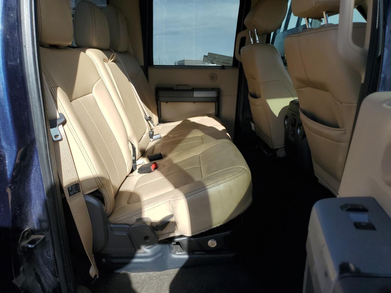 2016 Ford F350 - Image 11