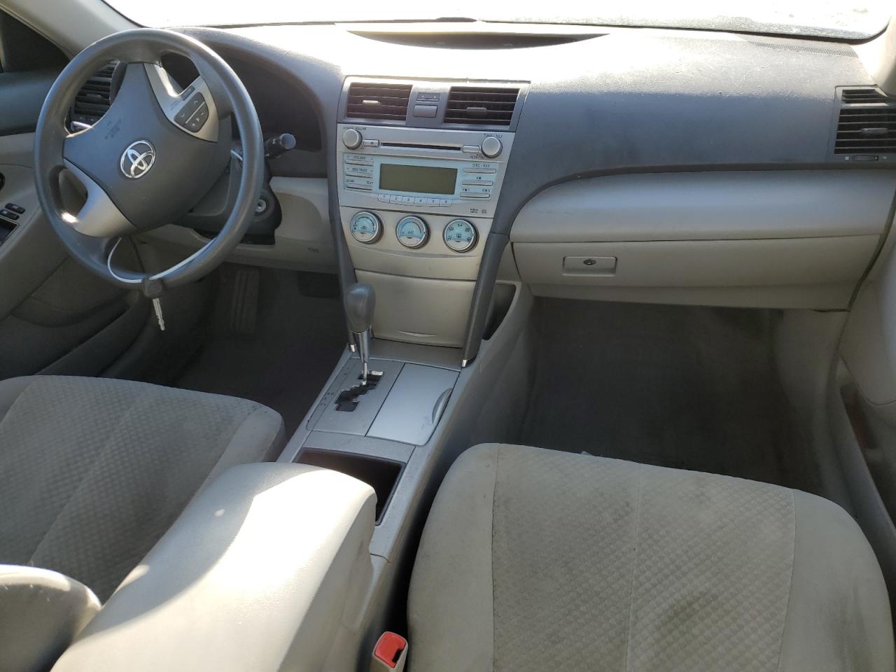2009 Toyota Camry - Image 8