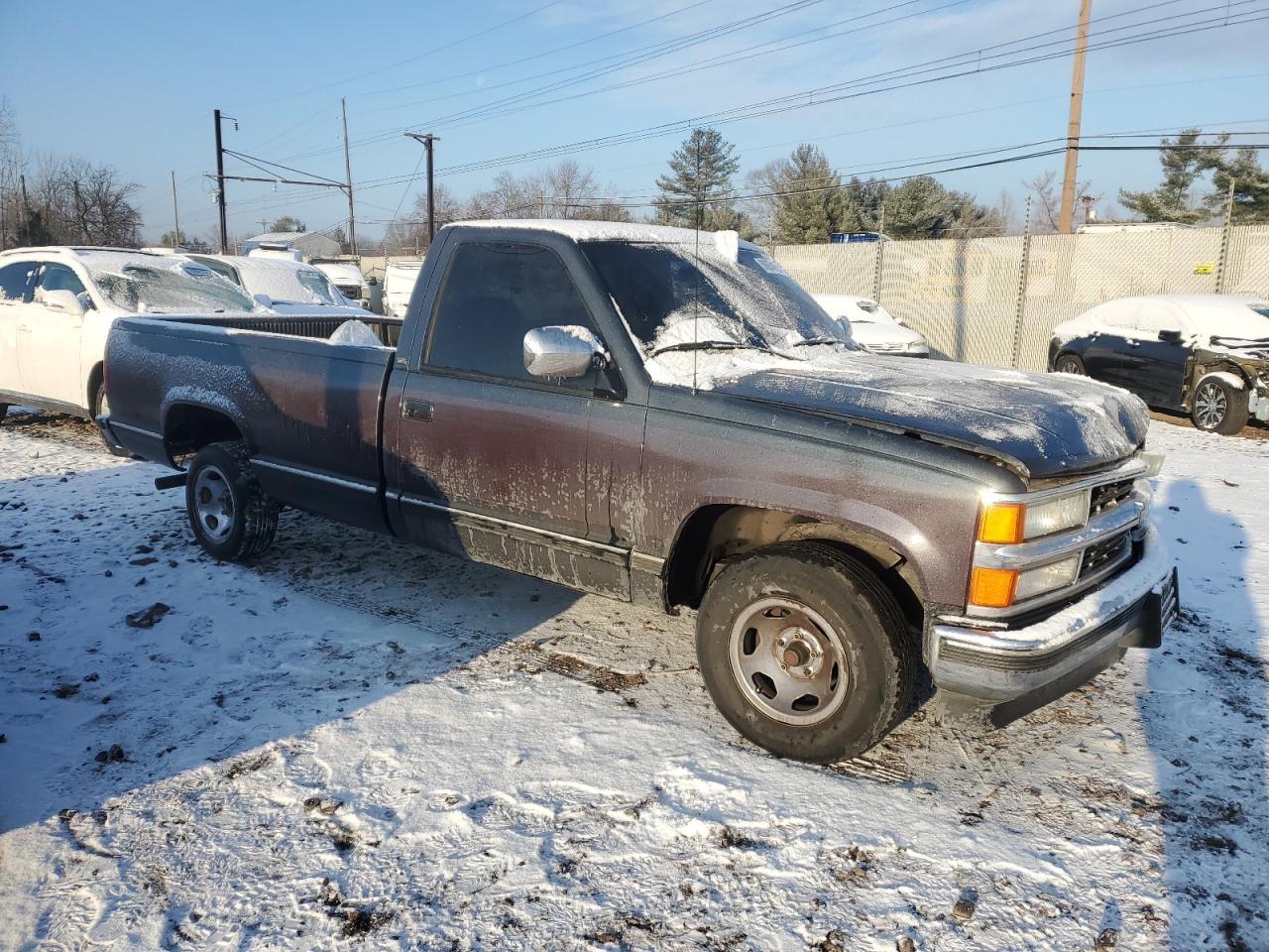 1994 Chevrolet GMT-400 - Image 4