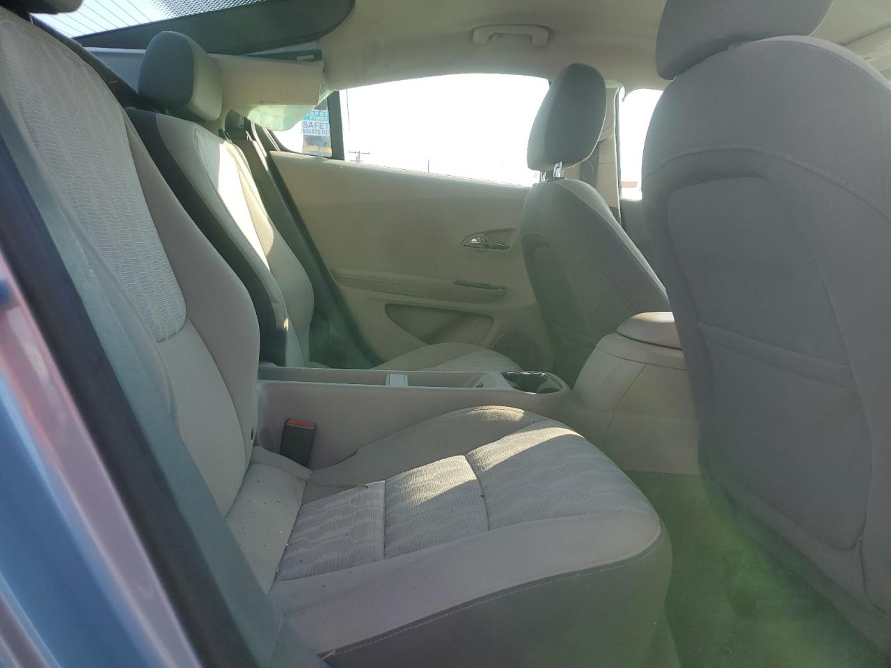 2014 Chevrolet Volt - Image 10