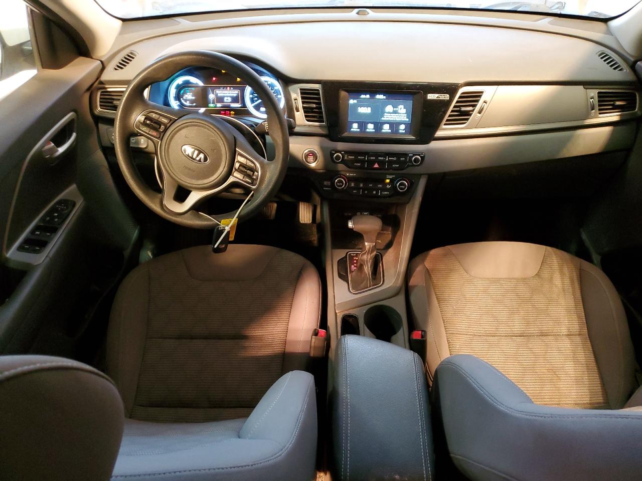 2018 Kia Niro - Image 8