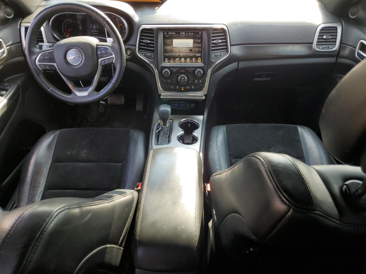 2017 Jeep Grand Cherokee - Image 8