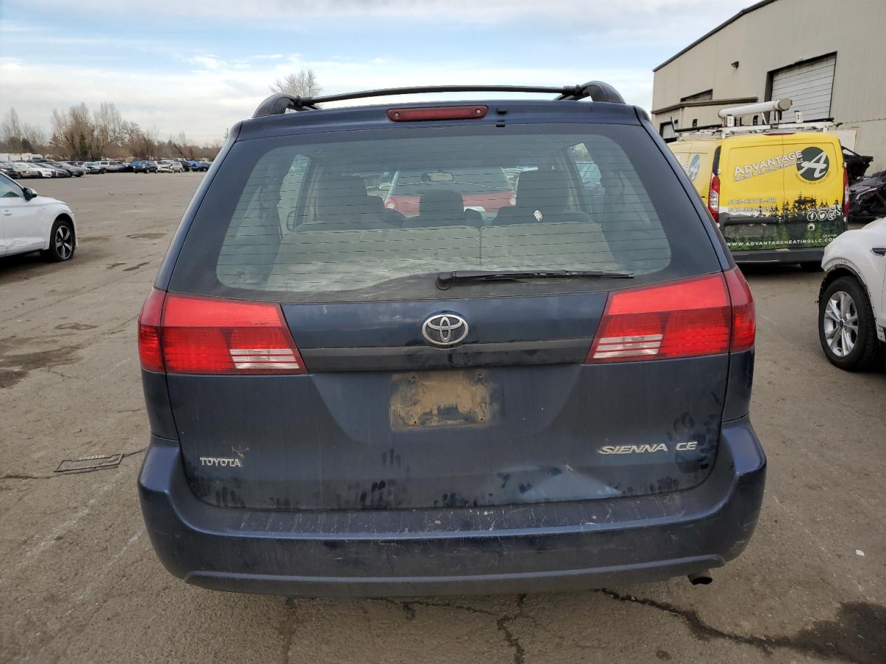 2005 Toyota Sienna - Image 6