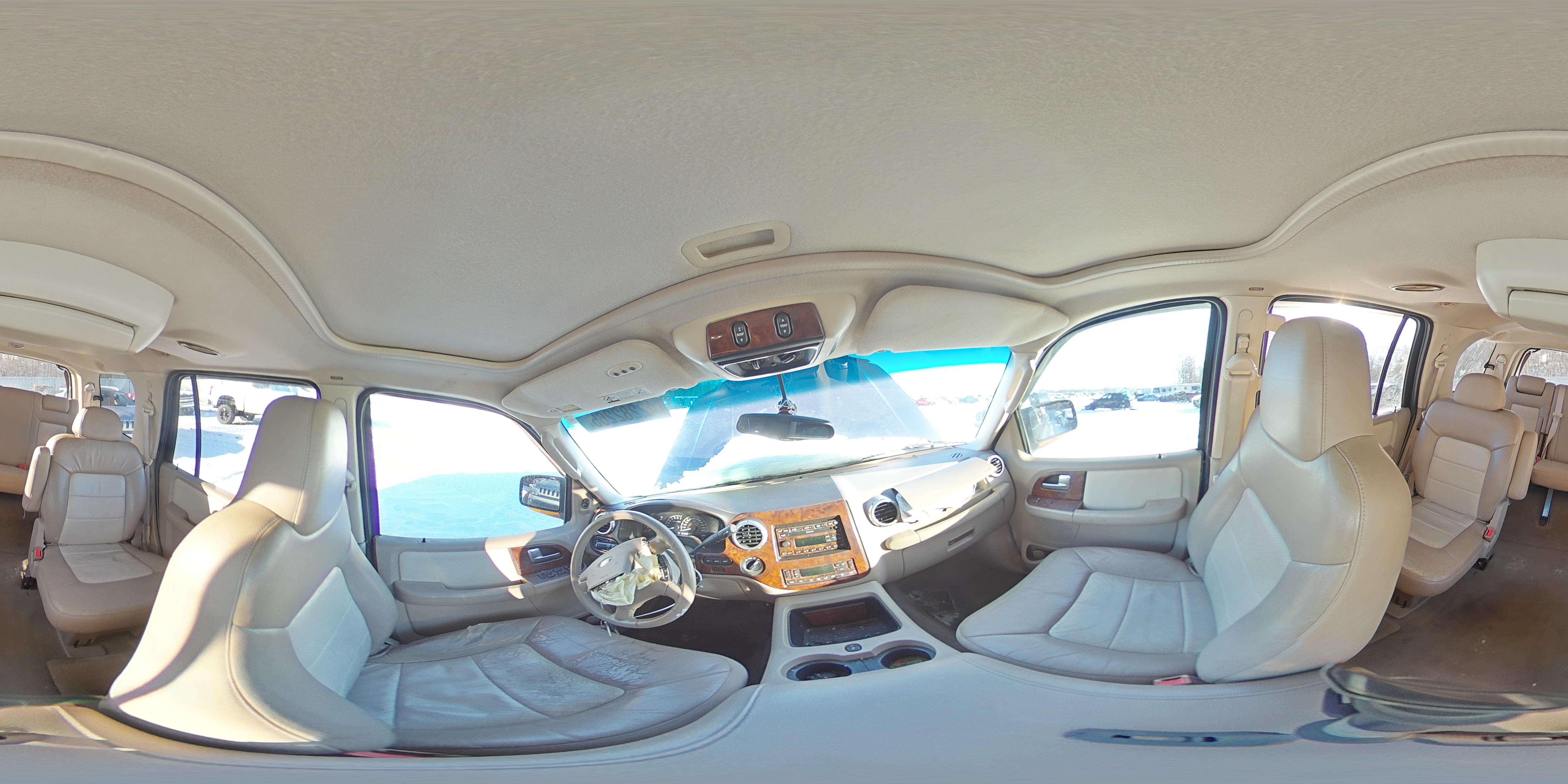2003 Ford Expedition - Image 13