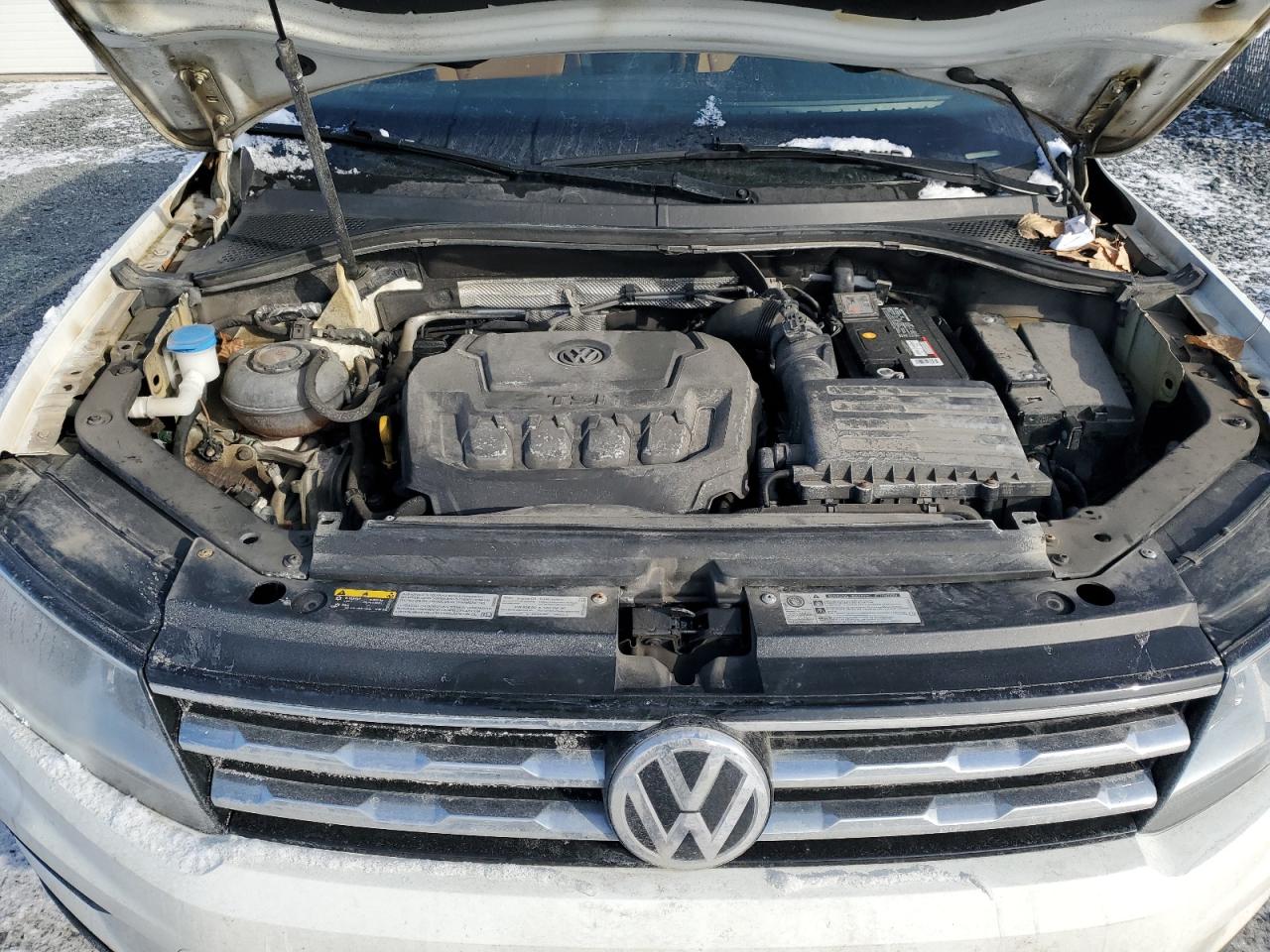 2018 Volkswagen Tiguan - Image 12