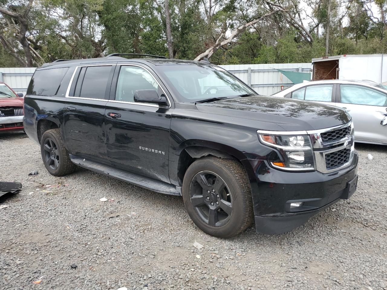 2020 Chevrolet Suburban - Image 4
