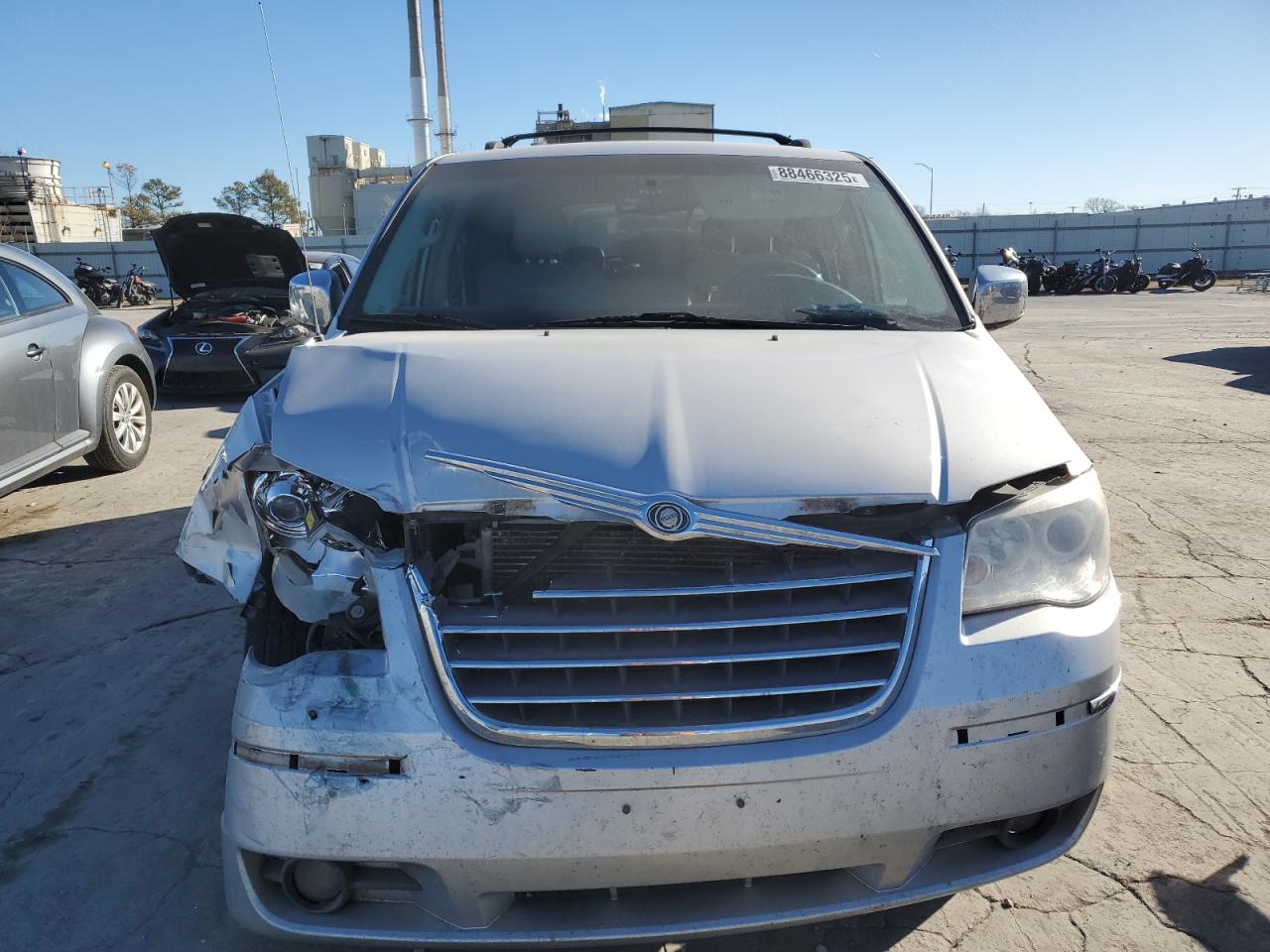 2008 Chrysler Town & Country - Image 5