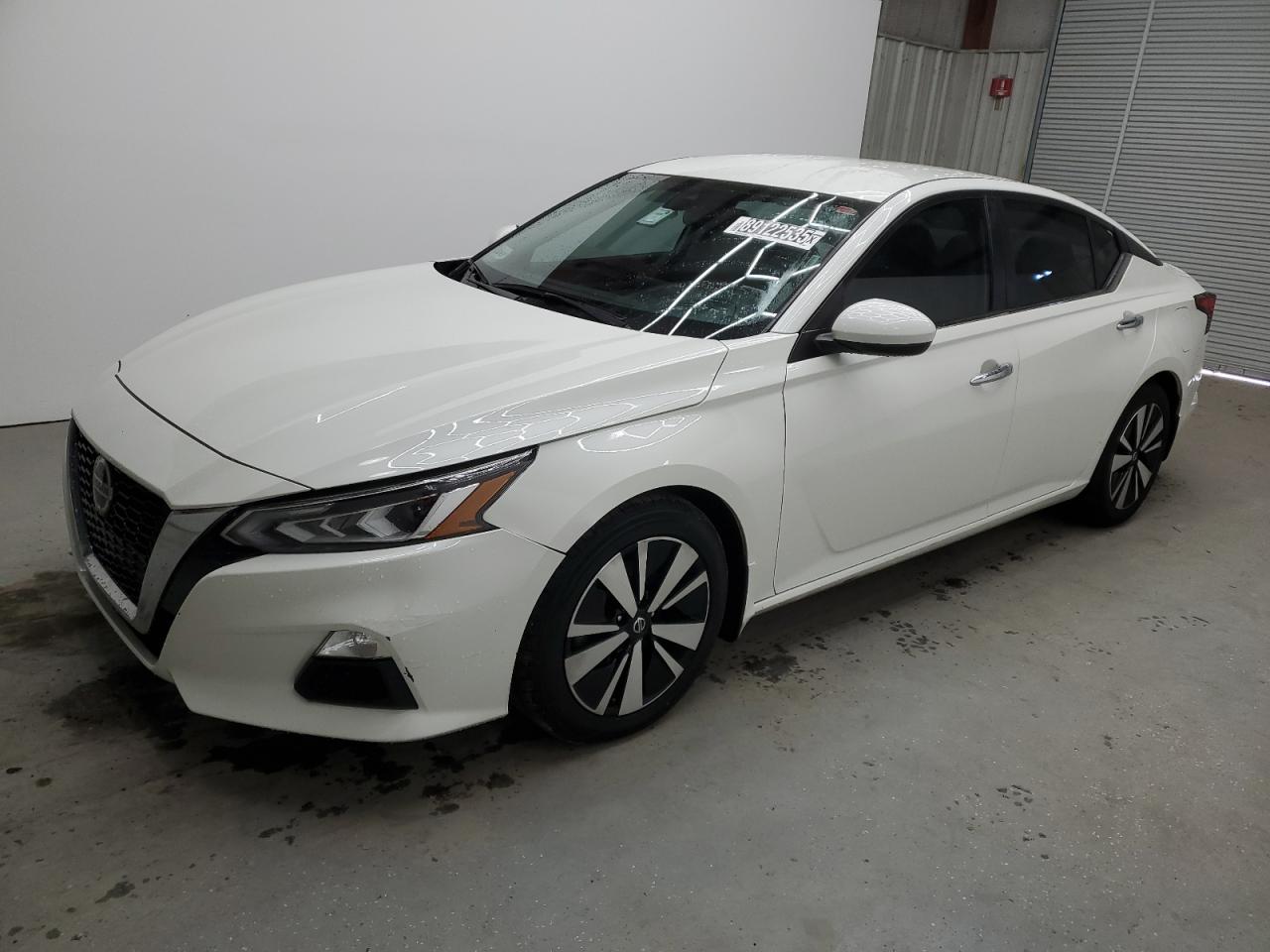 2021 Nissan Altima - Image 1