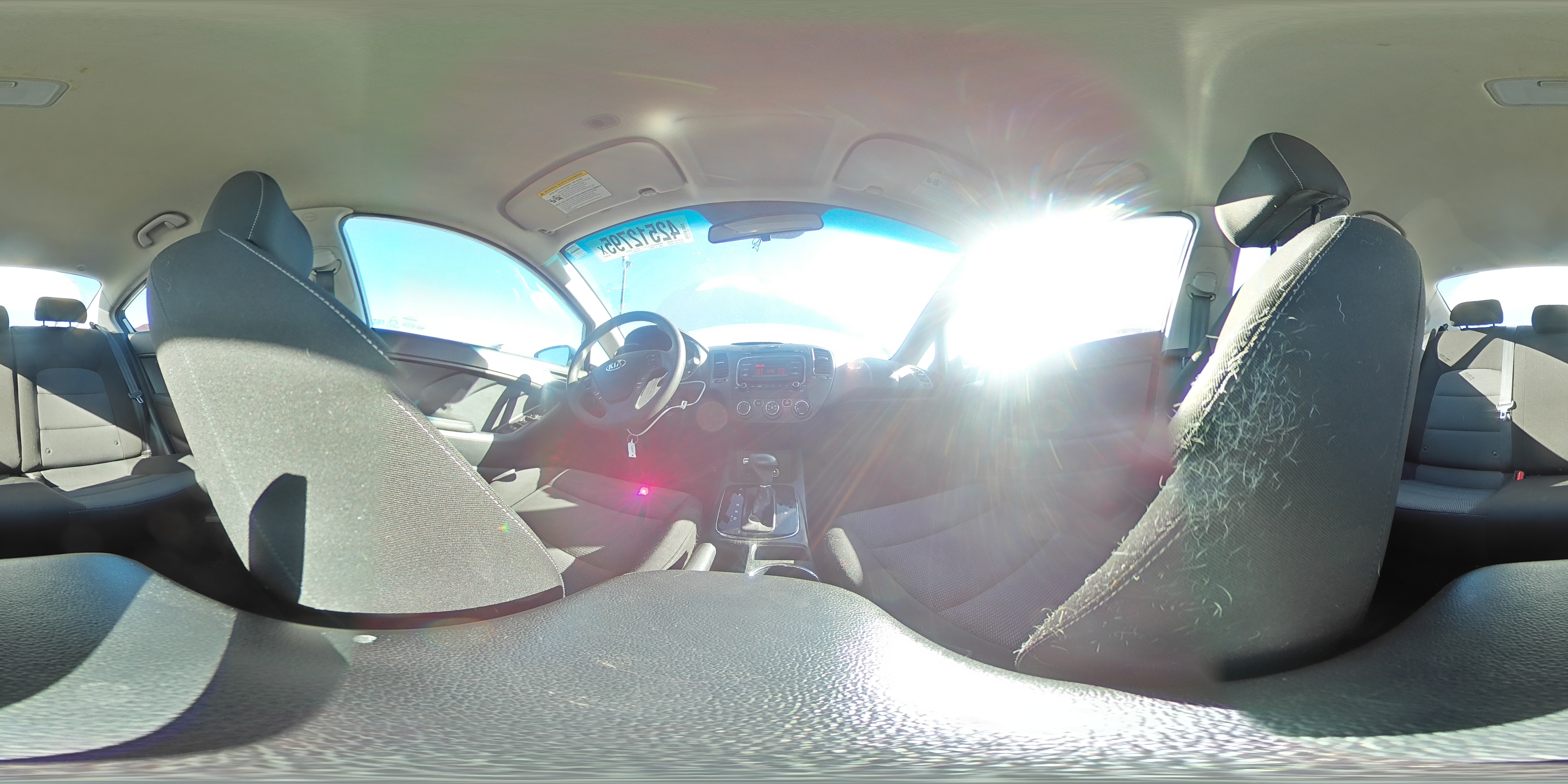 2017 Kia Forte - Image 14
