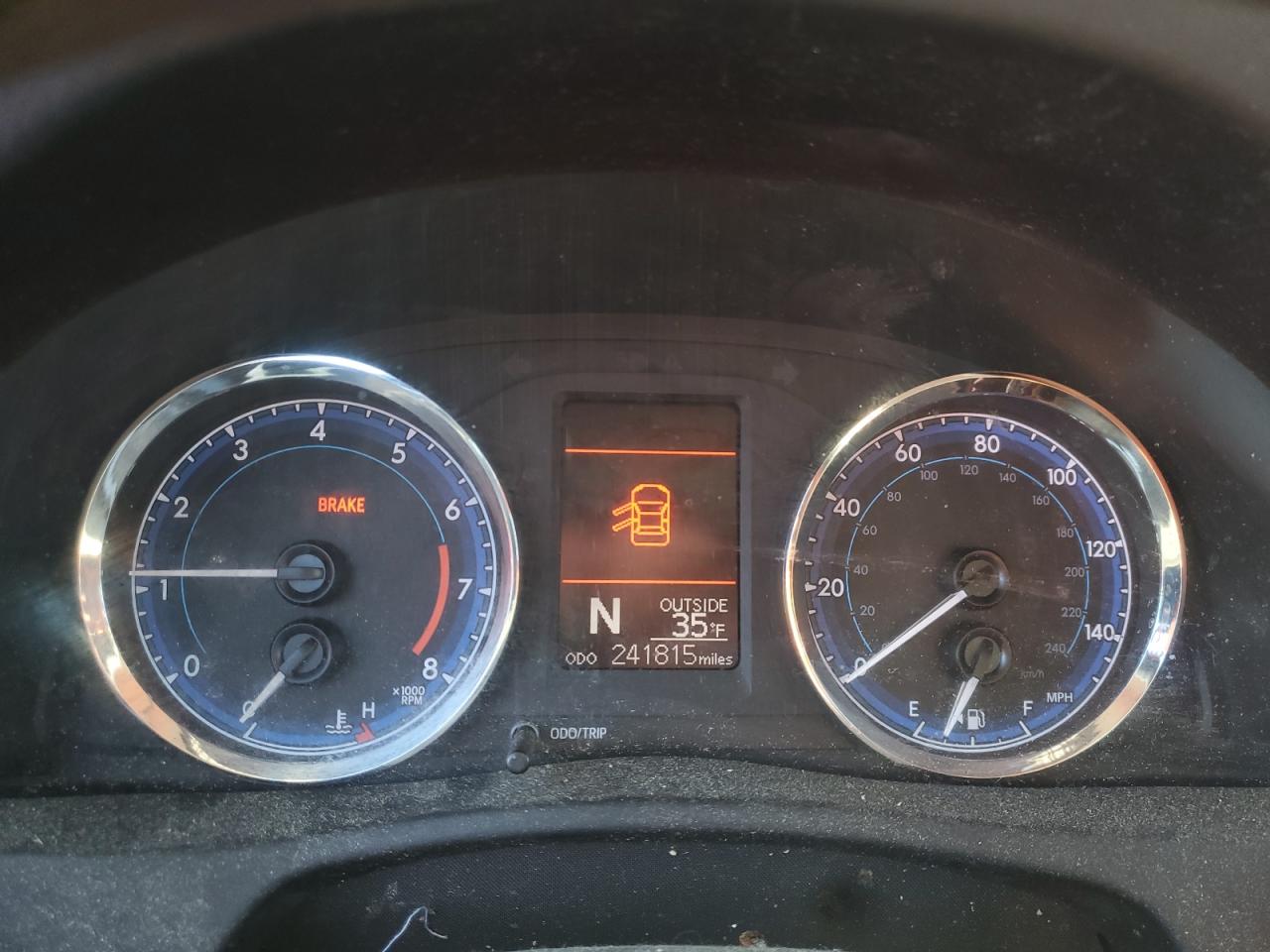 2T1BURHE4JC113393 TOYOTA COROLLA 2018