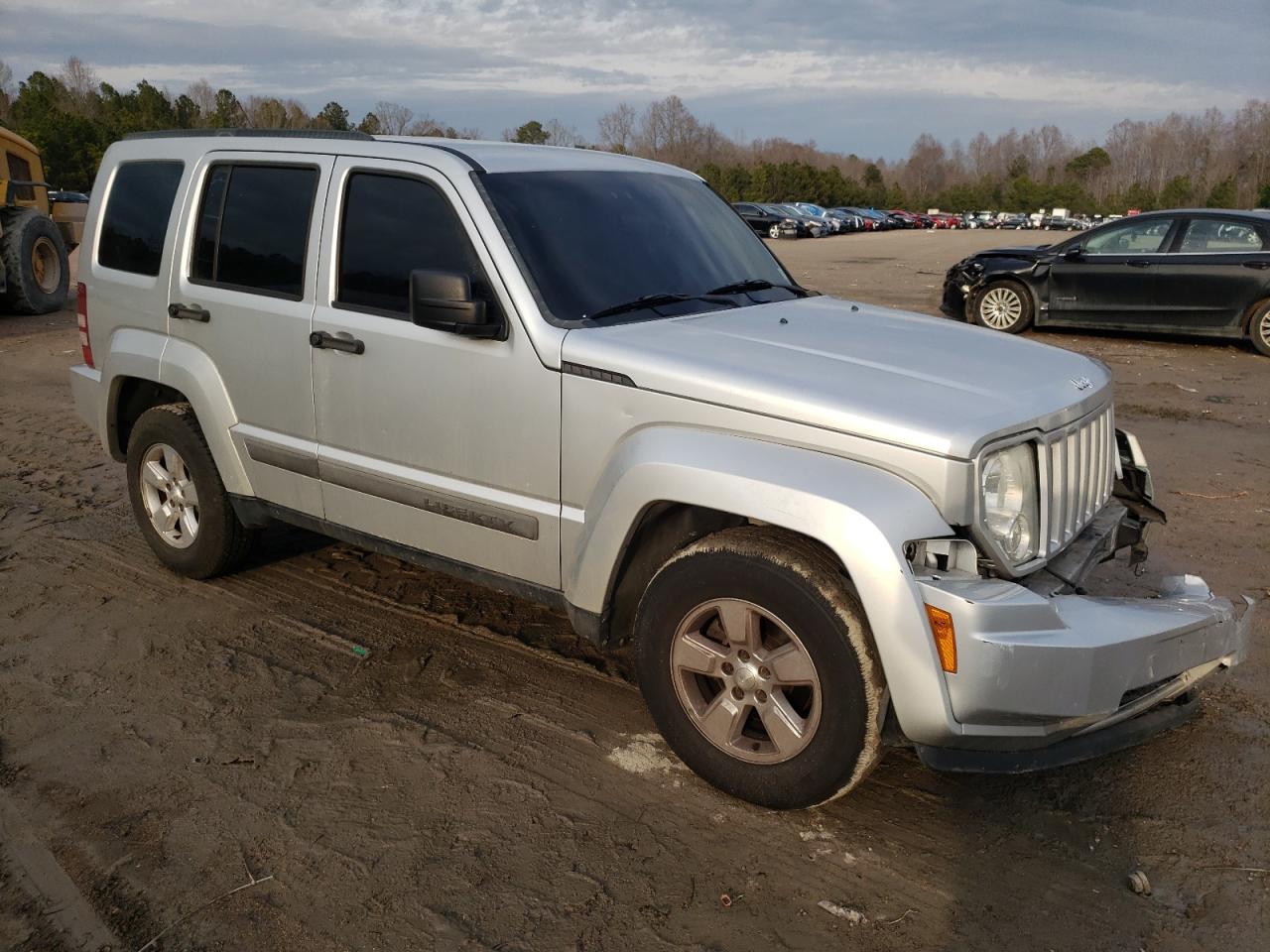 2012 Jeep Liberty (North America) - Image 4