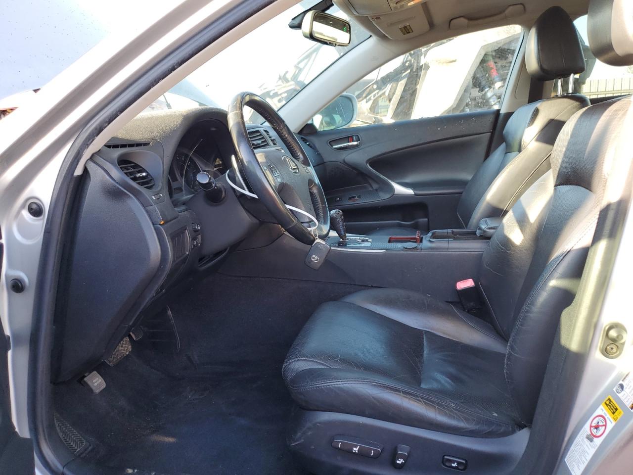 2006 Lexus IS - Image 7