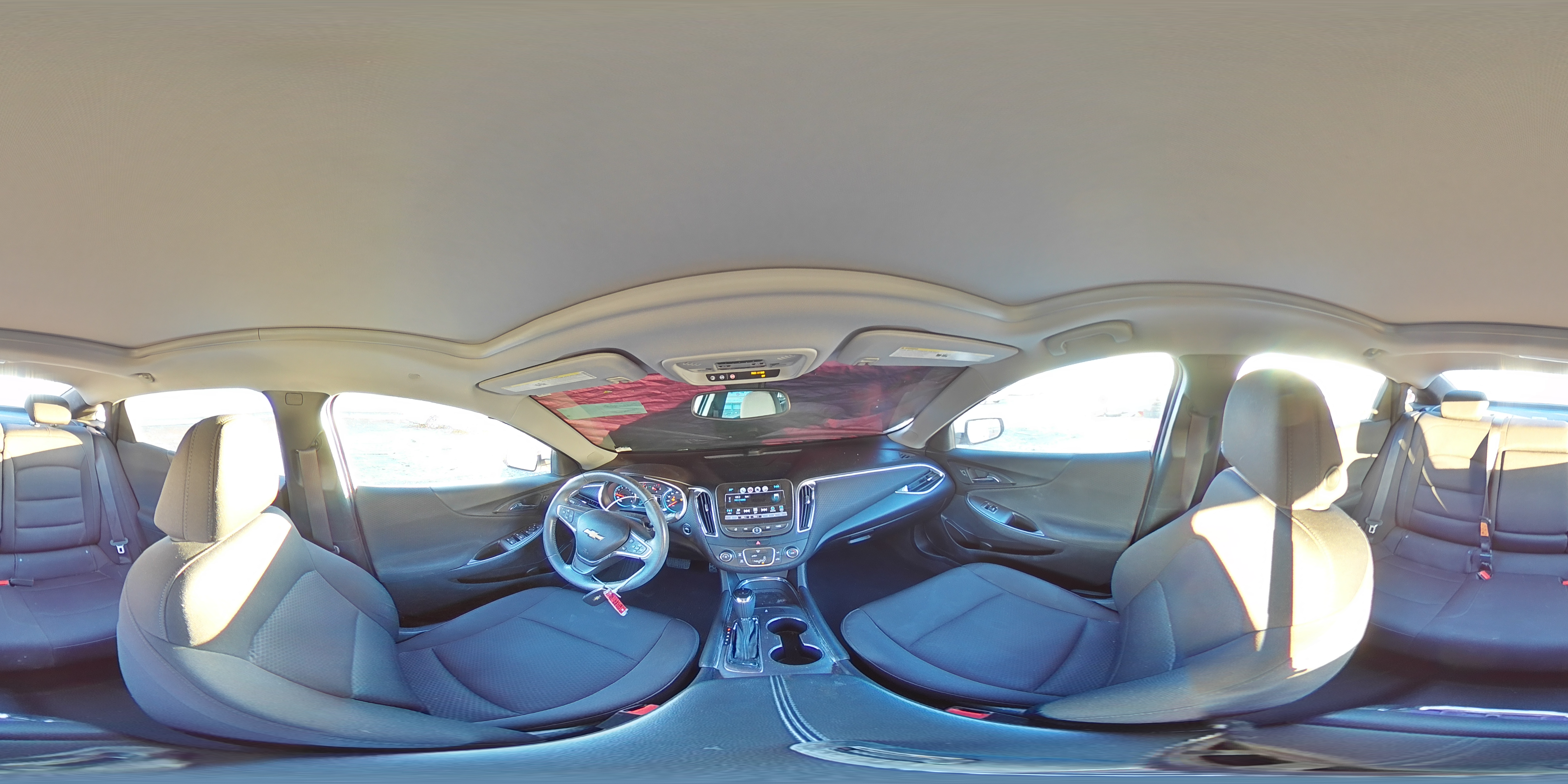 2018 Chevrolet Malibu - Image 13
