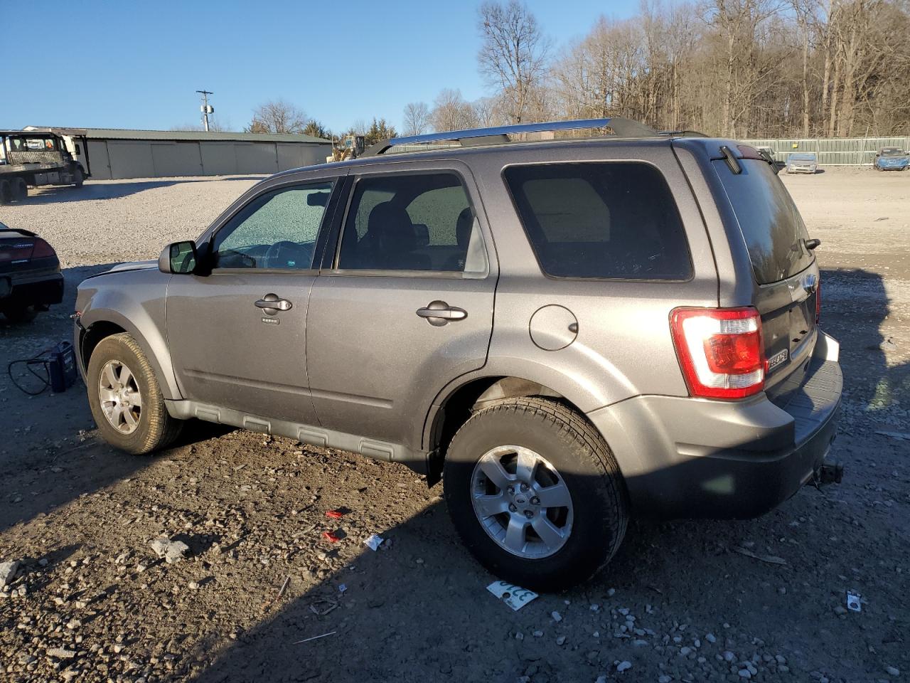 2010 Ford Escape - Image 2
