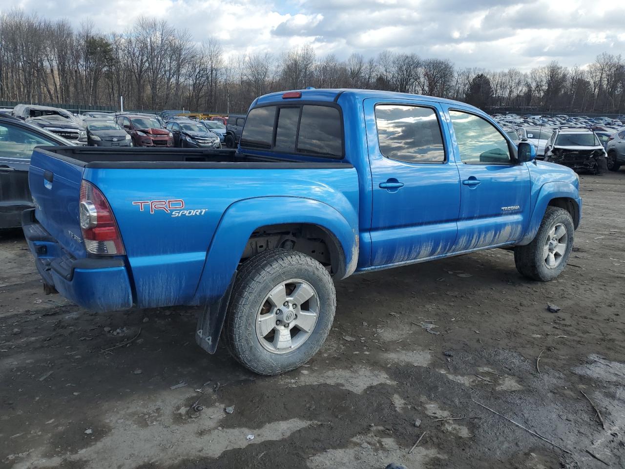 2010 Toyota Tacoma - Image 3