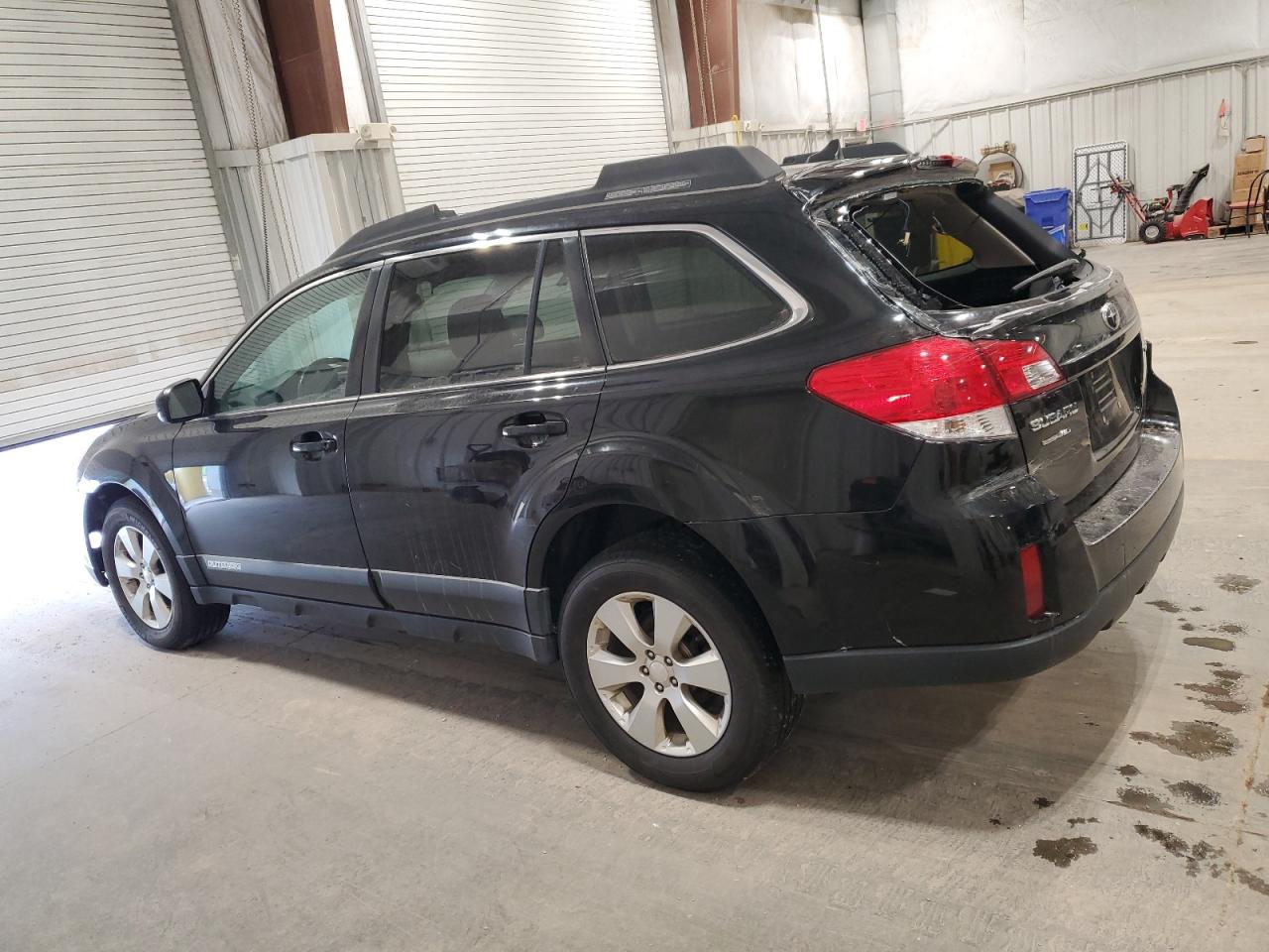 2011 Subaru Outback - Image 2