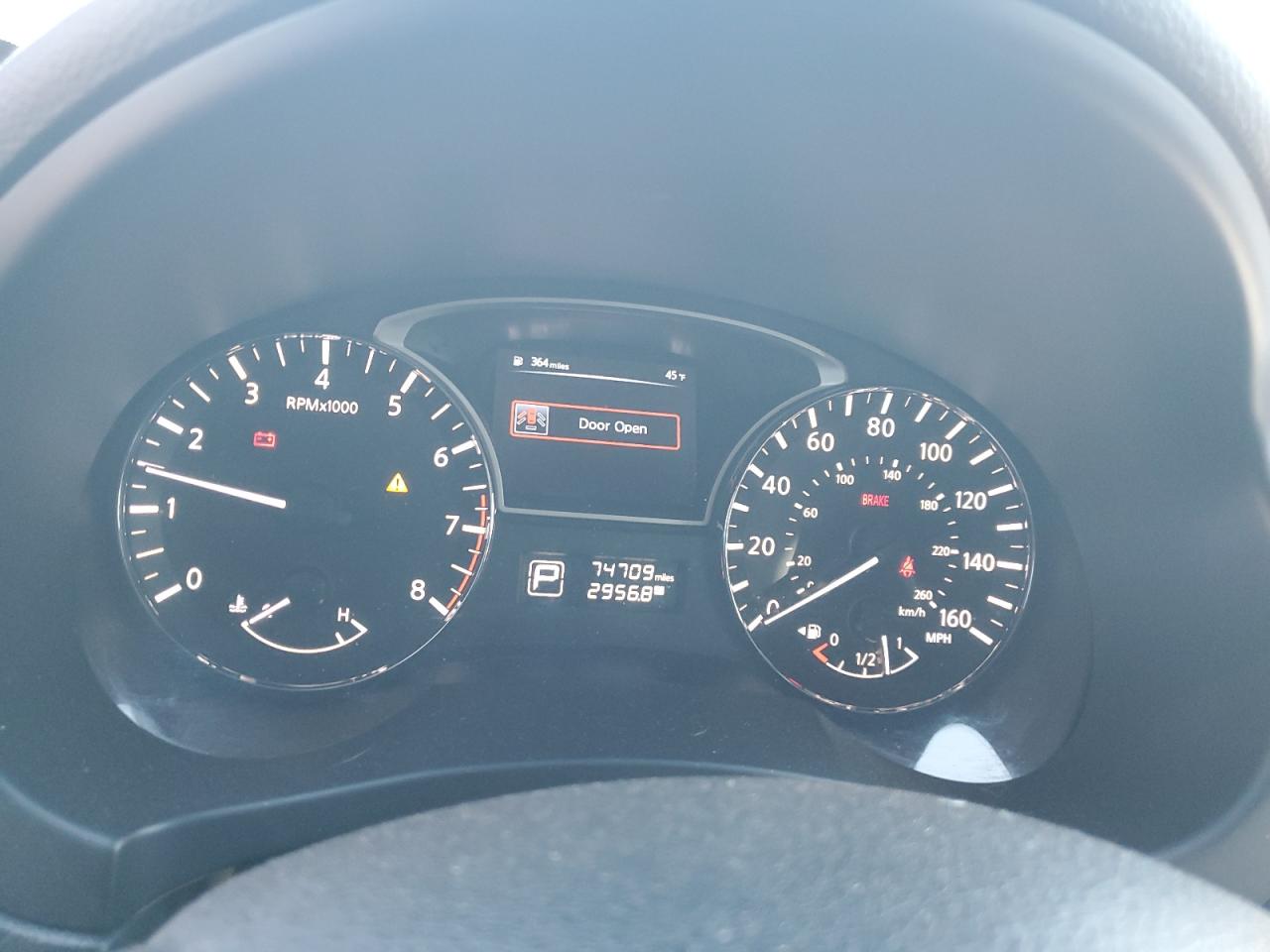 2014 Nissan Altima - Image 9