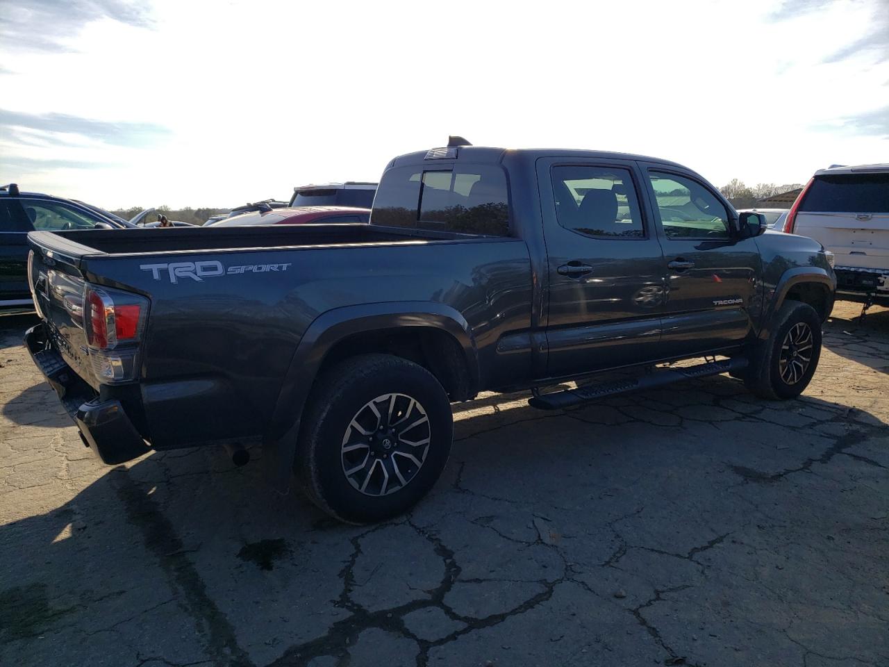 2021 Toyota Tacoma - Image 3