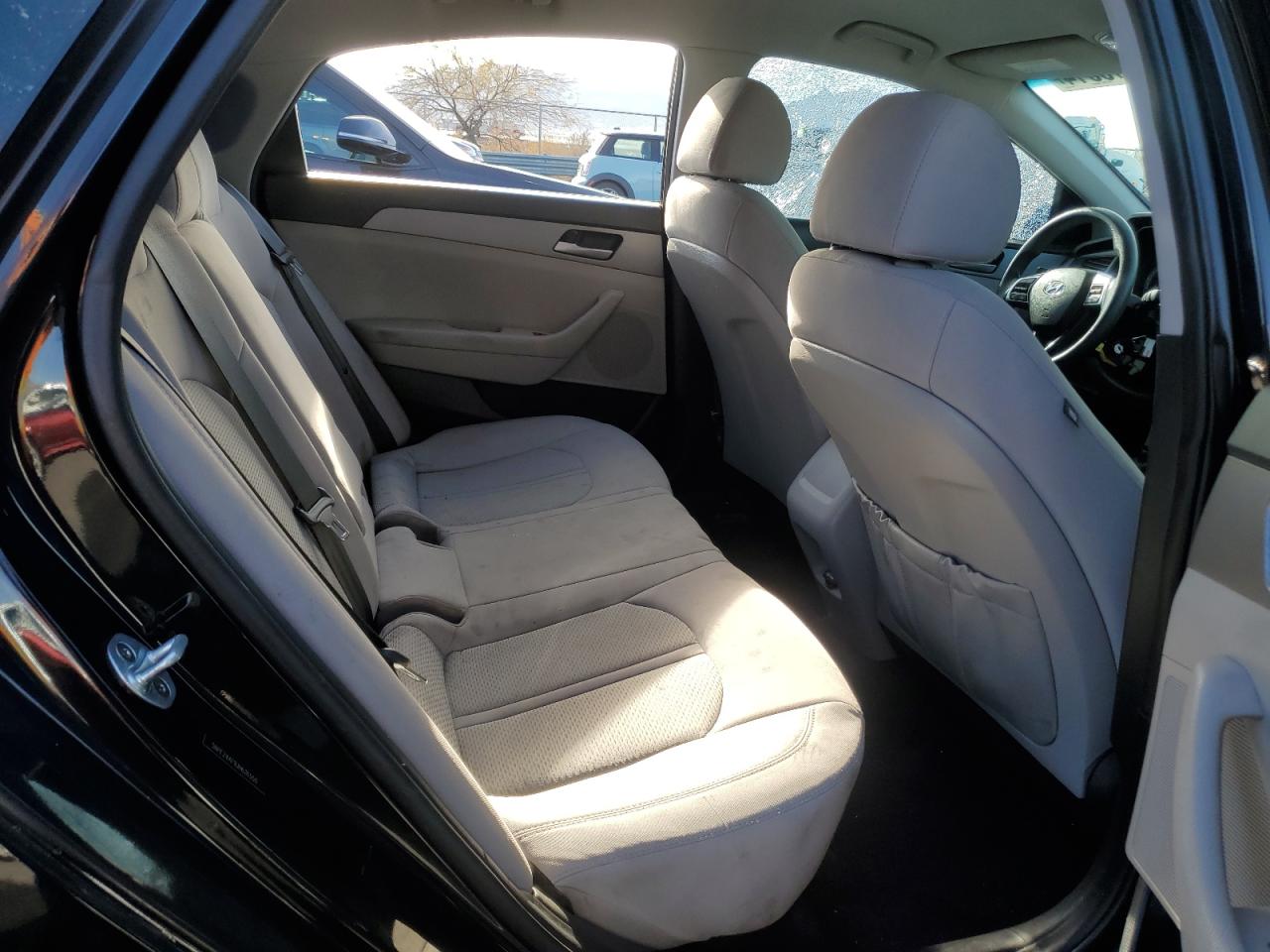 2018 Hyundai Sonata - Image 10