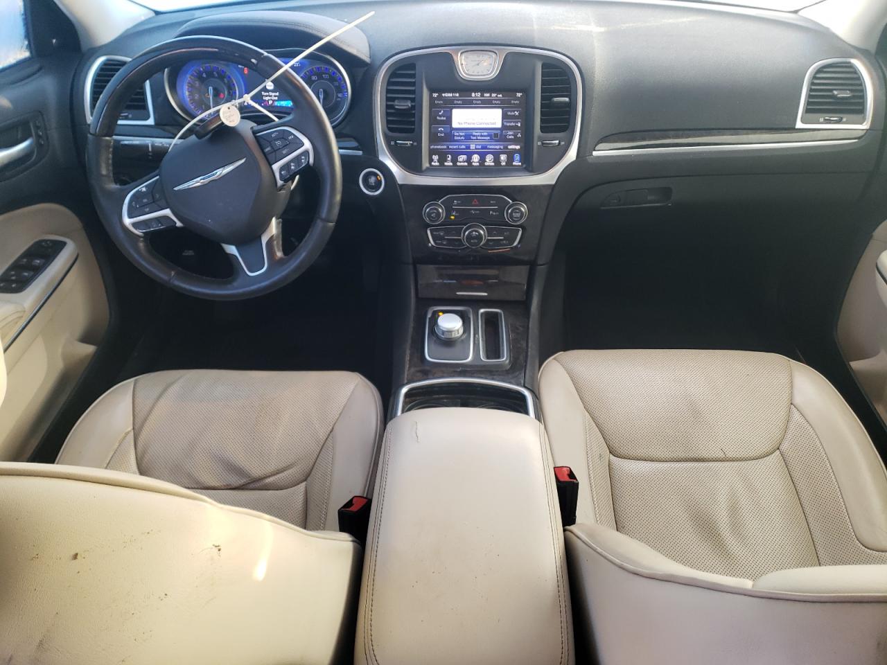 2016 Chrysler 300 - Image 8
