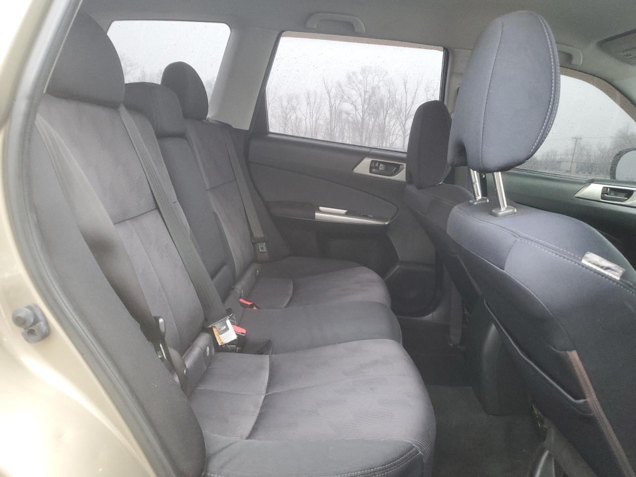 2009 Subaru Forester - Image 11