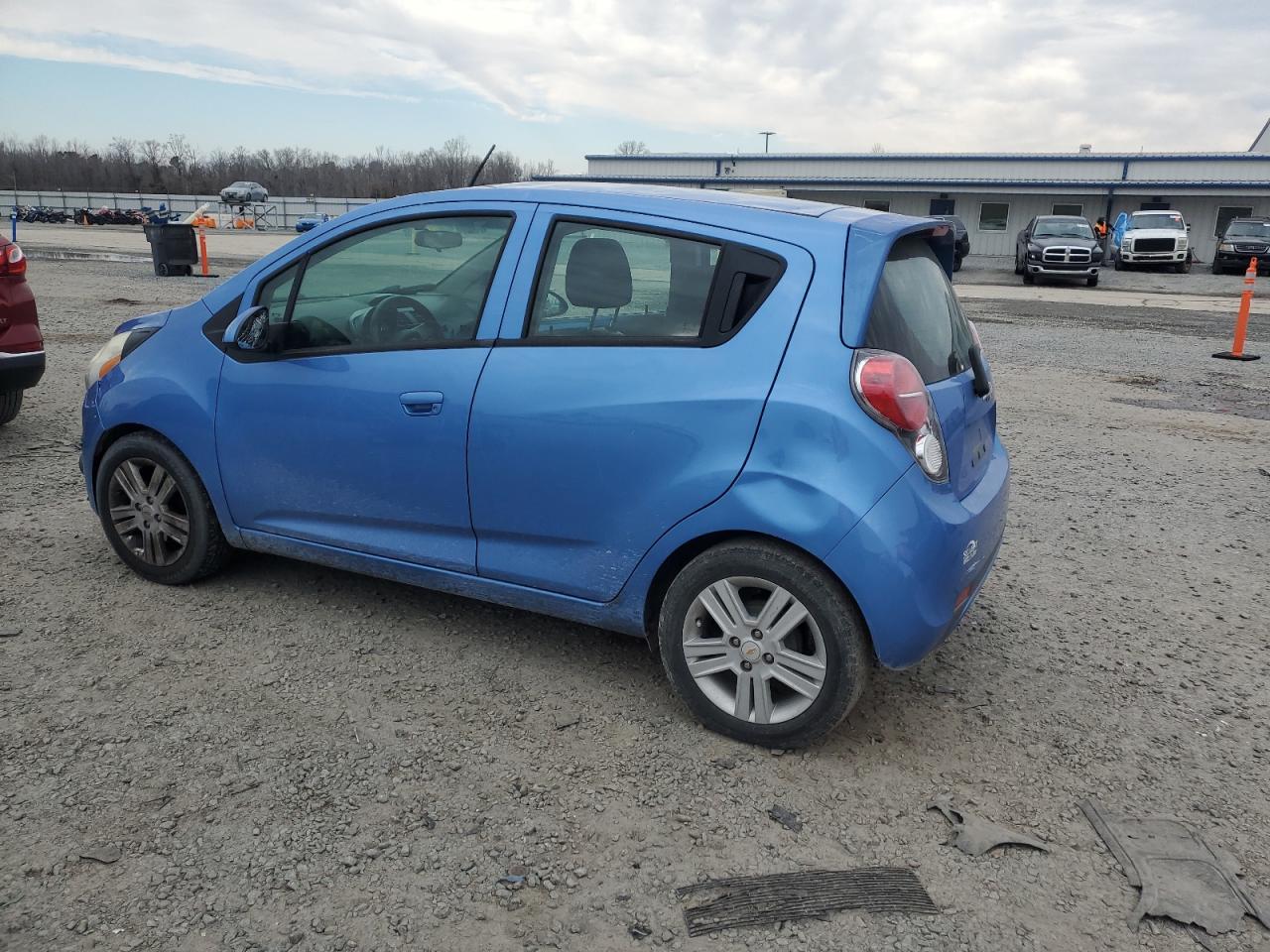 2014 Chevrolet Spark - Image 2