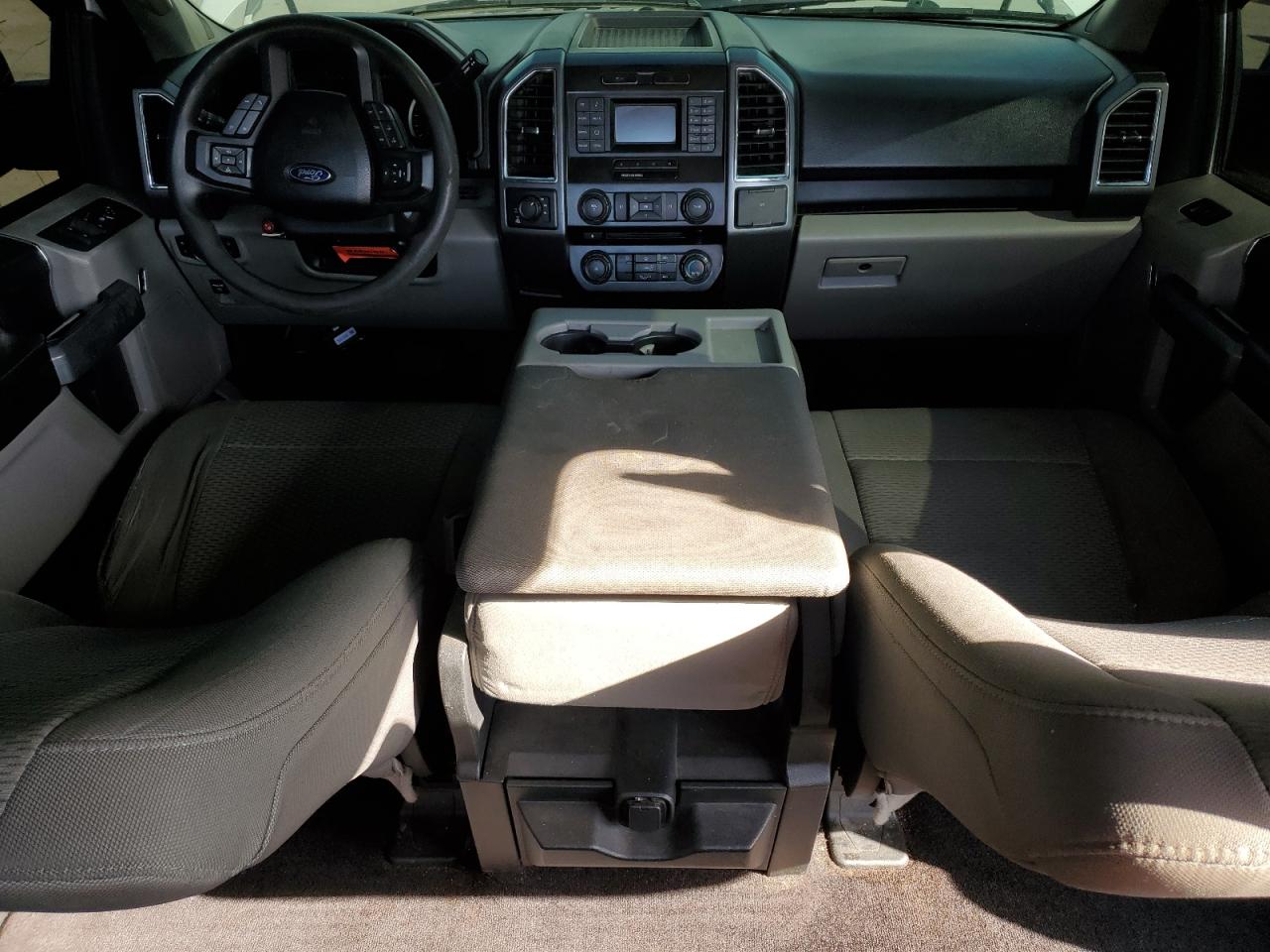 2016 Ford F-150 - Image 8