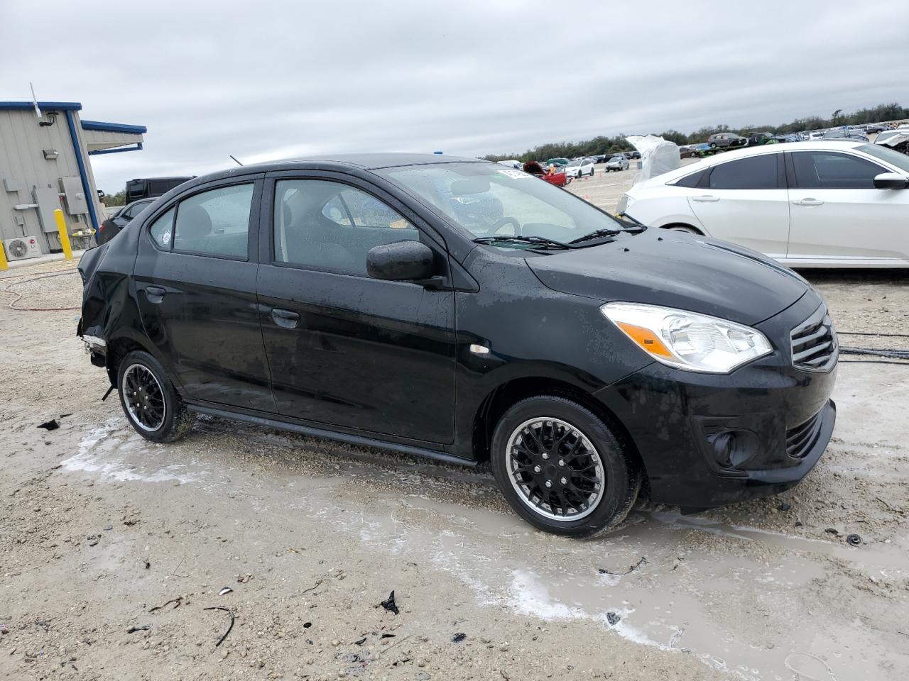 2019 Mitsubishi Mirage - Image 4