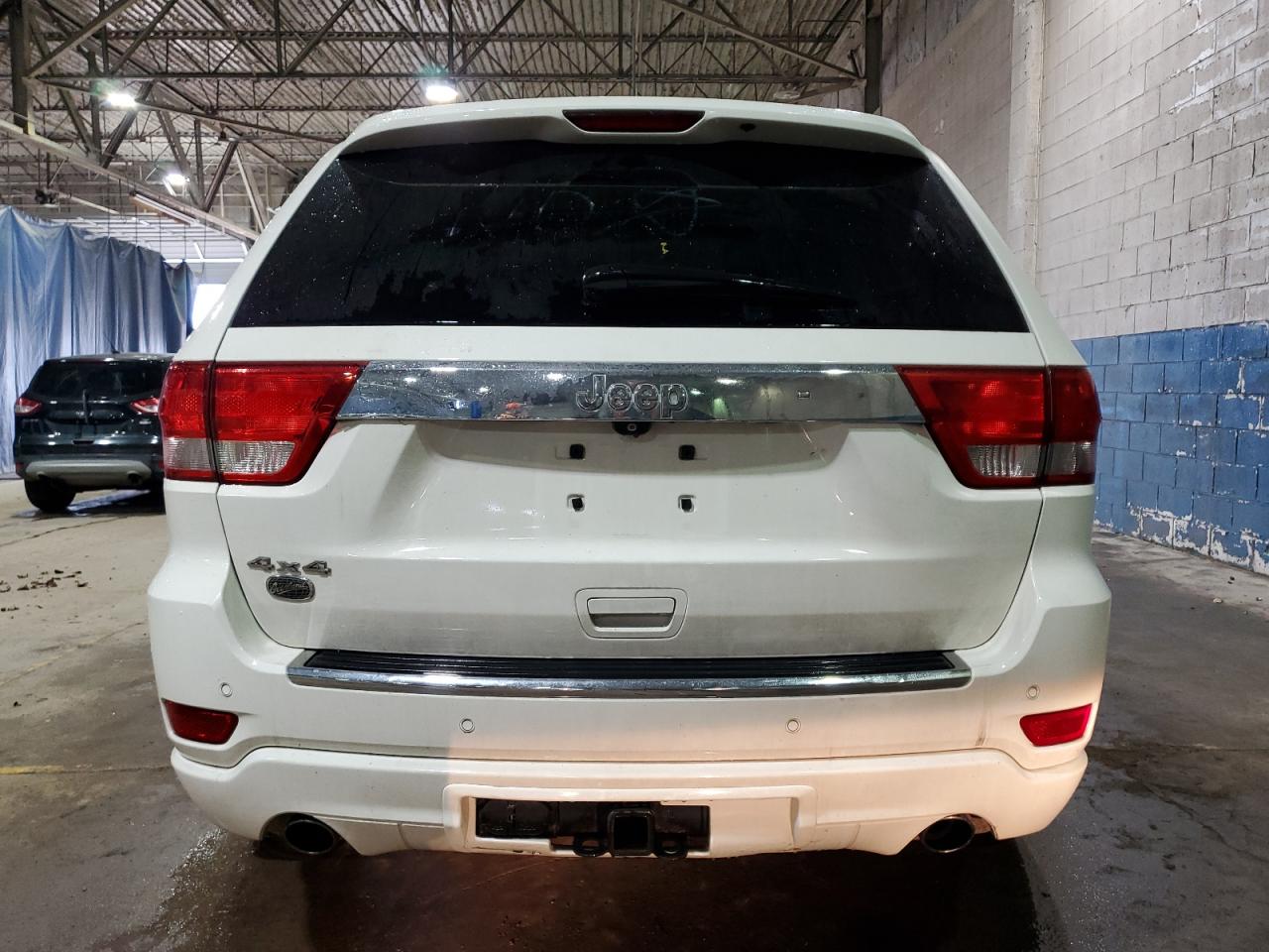 2012 Jeep Grand Cherokee - Image 6