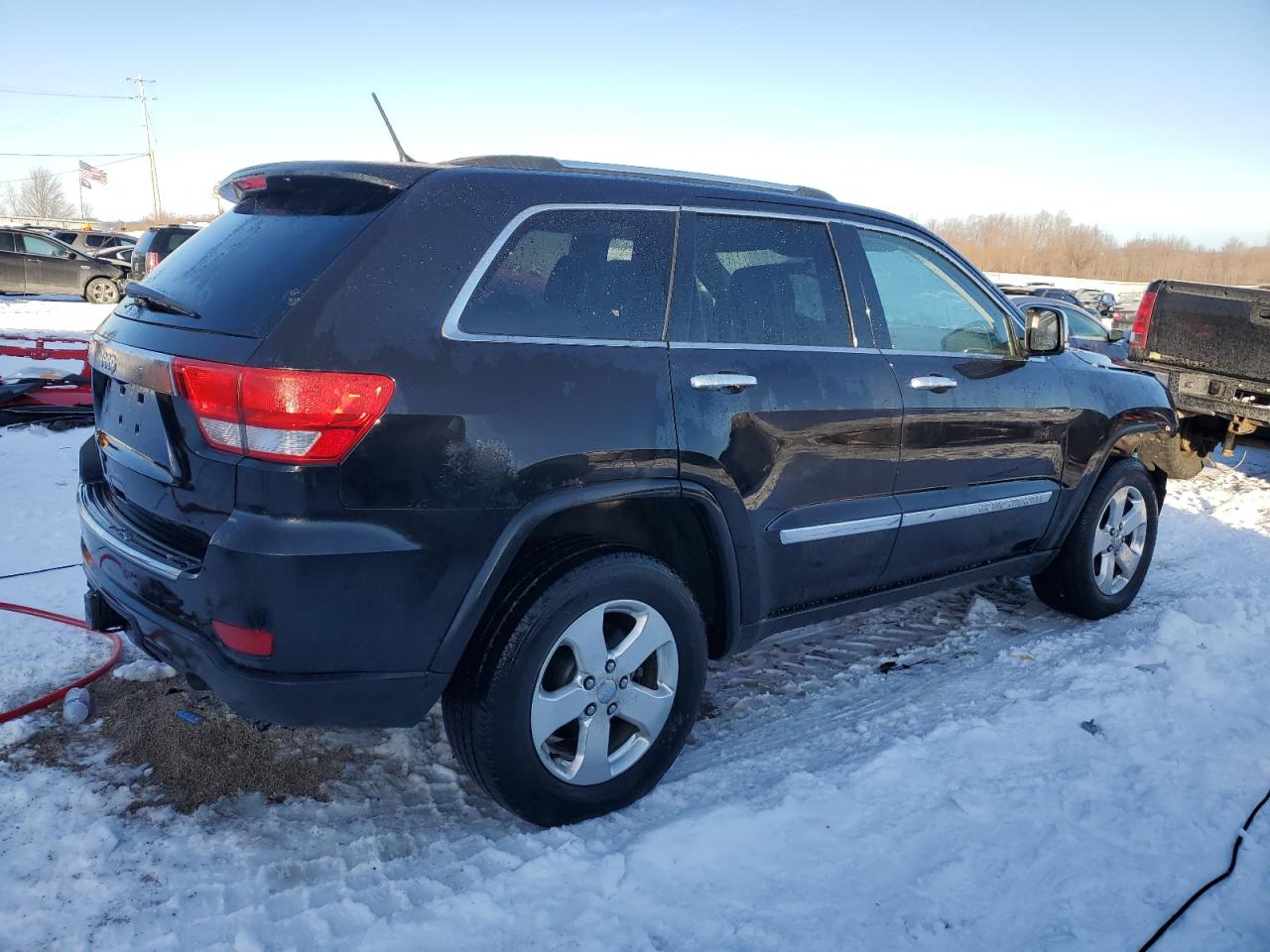 2013 Jeep Grand Cherokee - Image 3