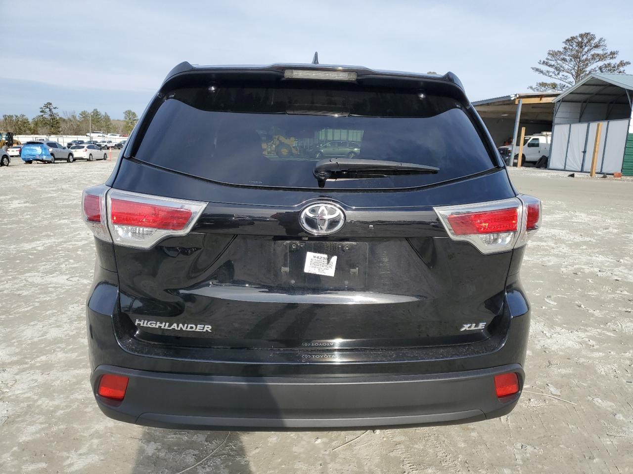 2016 Toyota Highlander - Image 6
